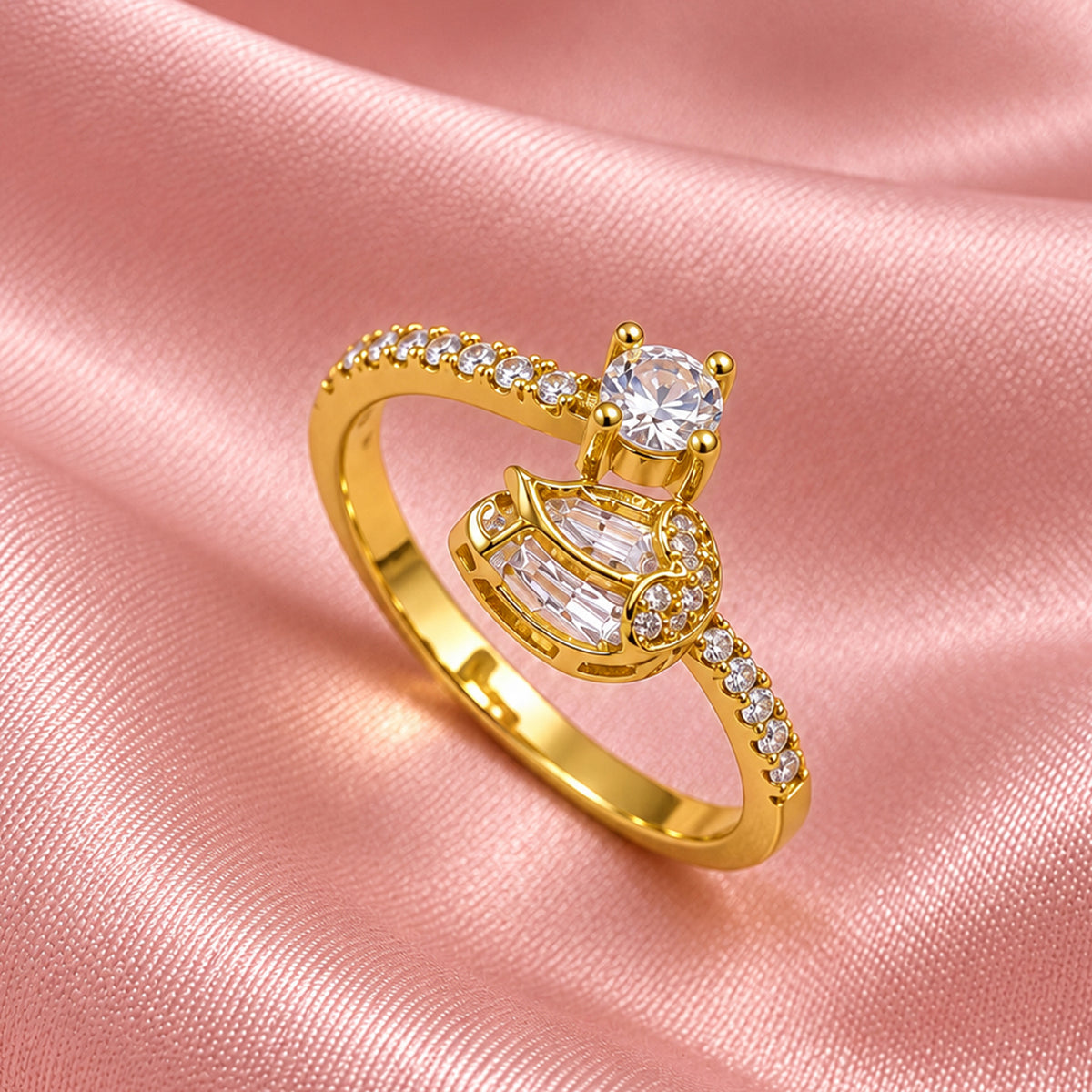 Artklim Elegant Heart Solitaire Crystal Gold-Tone Statement Anti-Tarnish Ring