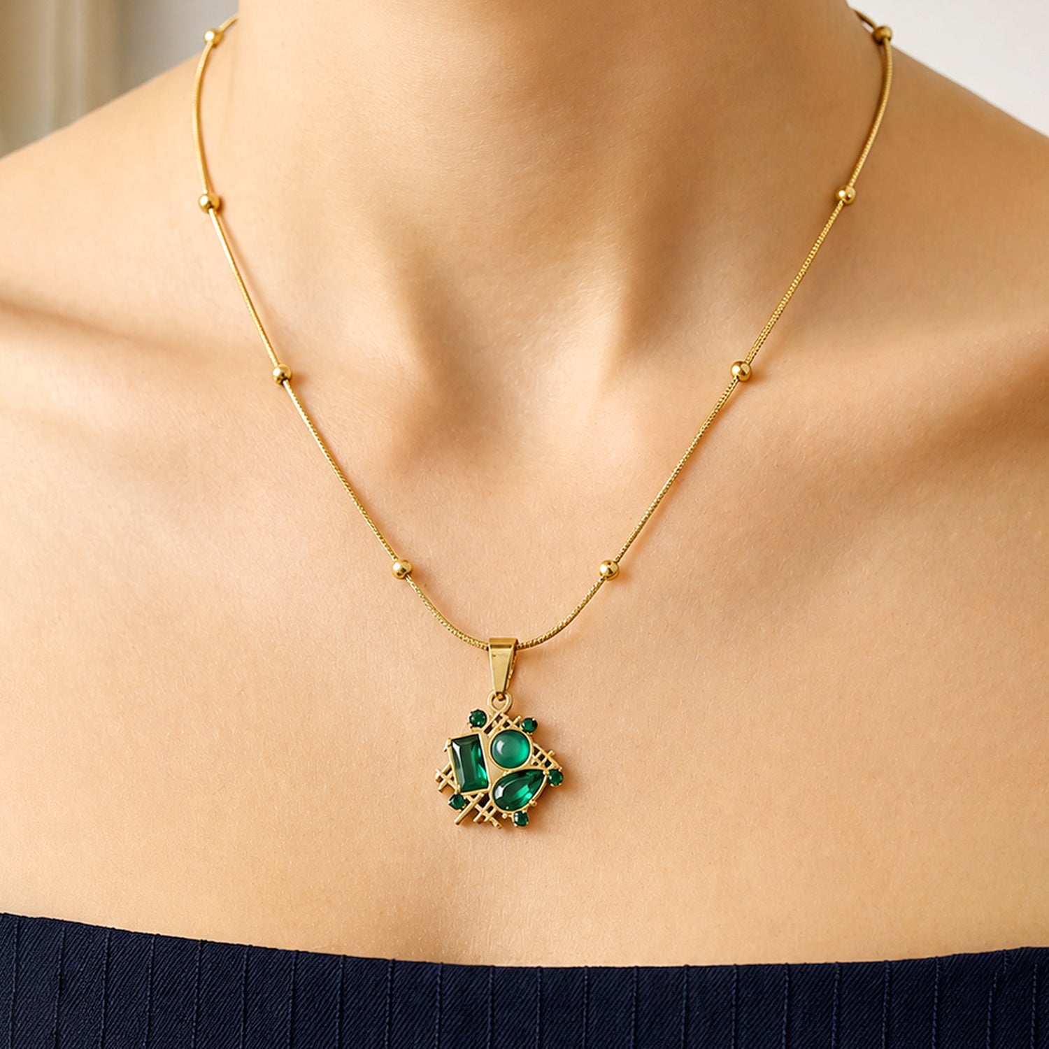 Artklim Emerald Geometric Gold Anti-Tarnish Pendant Necklace