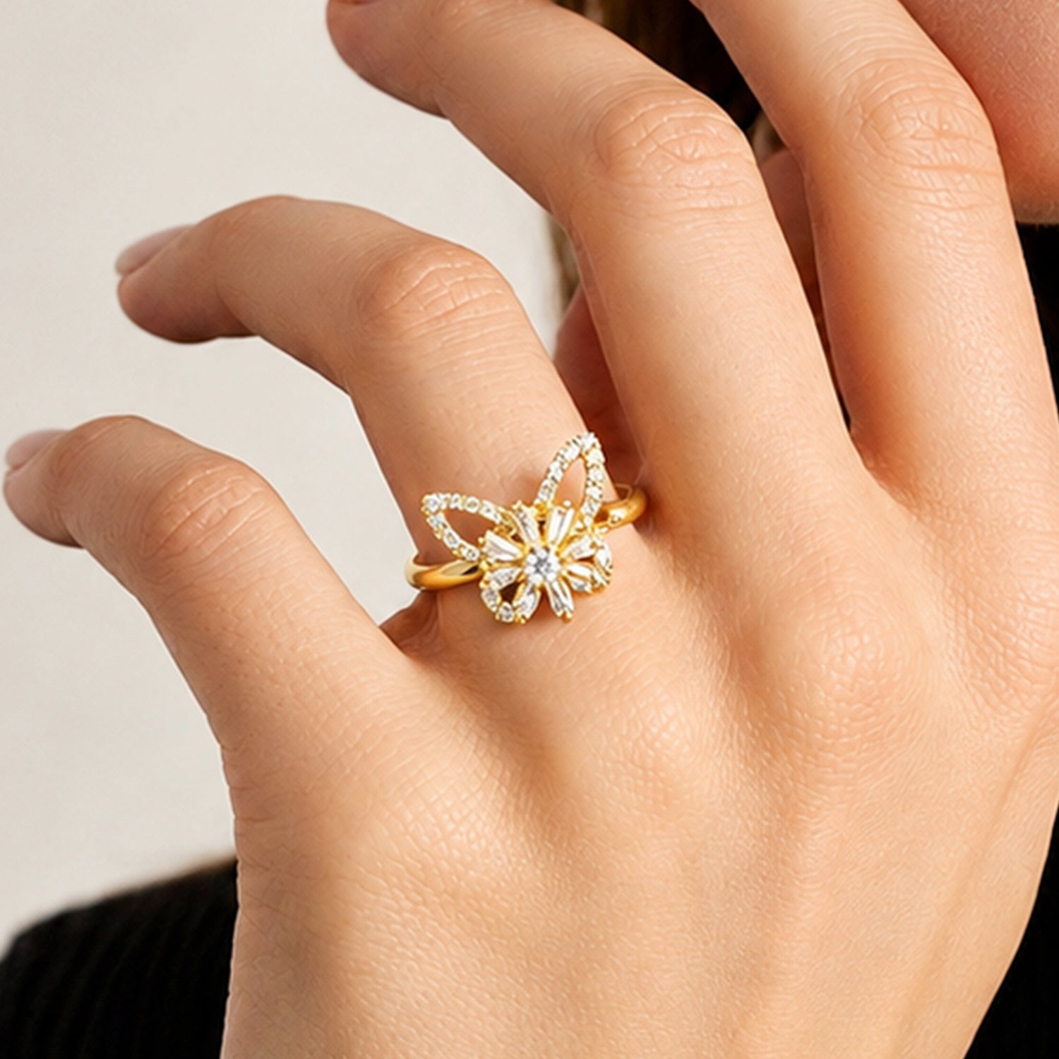 Artklim Gold Butterfly Blossom Revolving Flower Crystal Adjustable Anti-Tarnish Copper Ring
