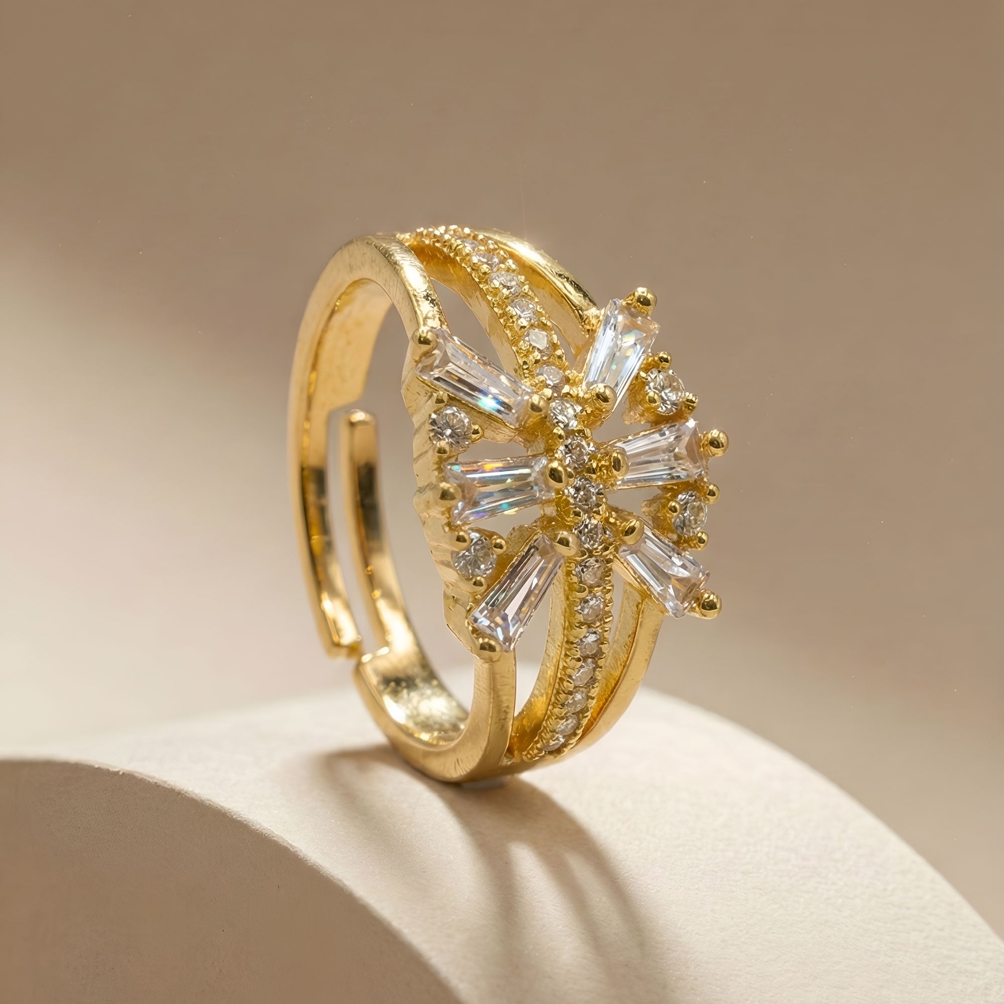 Artklim Gold-Plated Floral Radiance Anti-Tarnish Ring