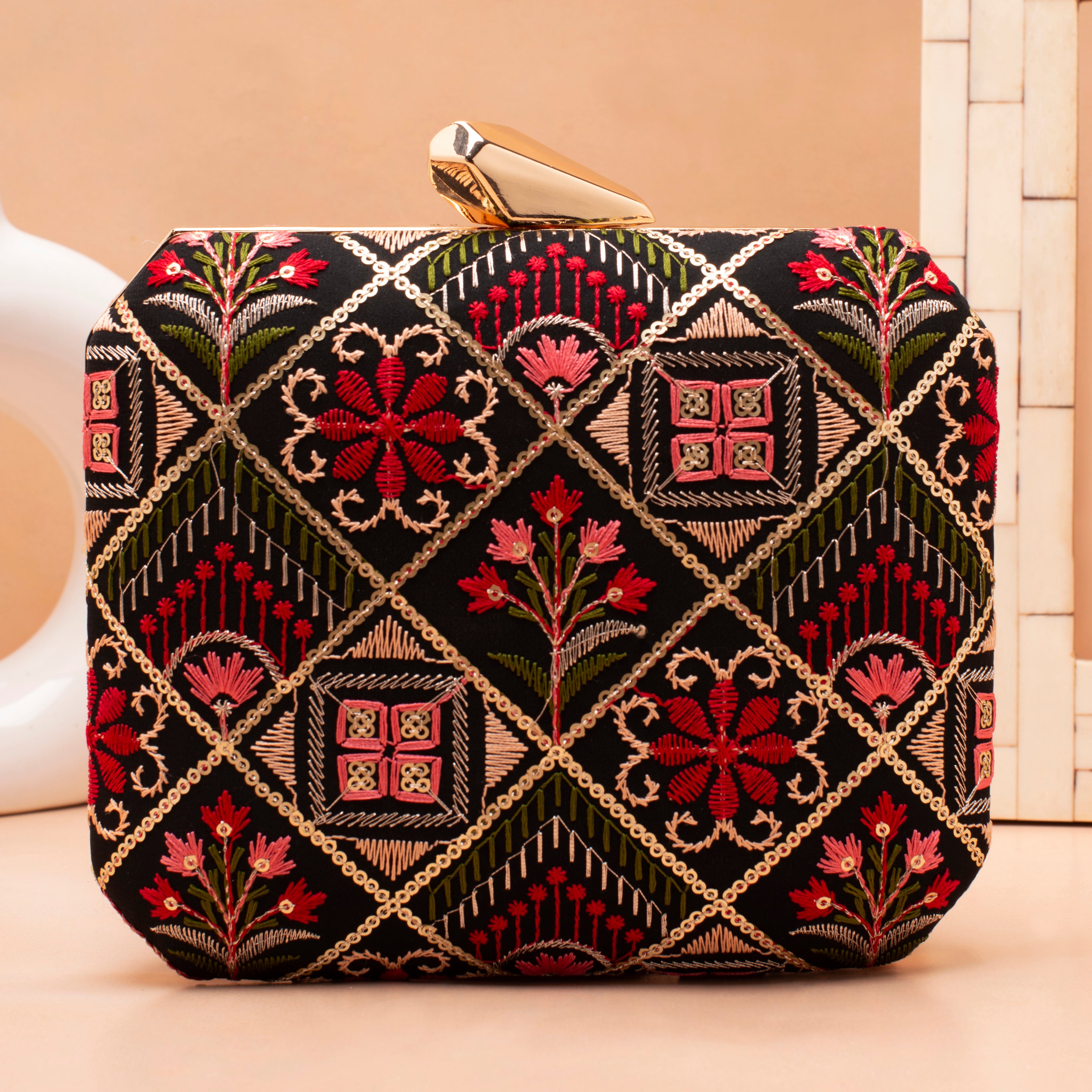 Artklim Black Red Floral Threadwork Embroidery Clutch