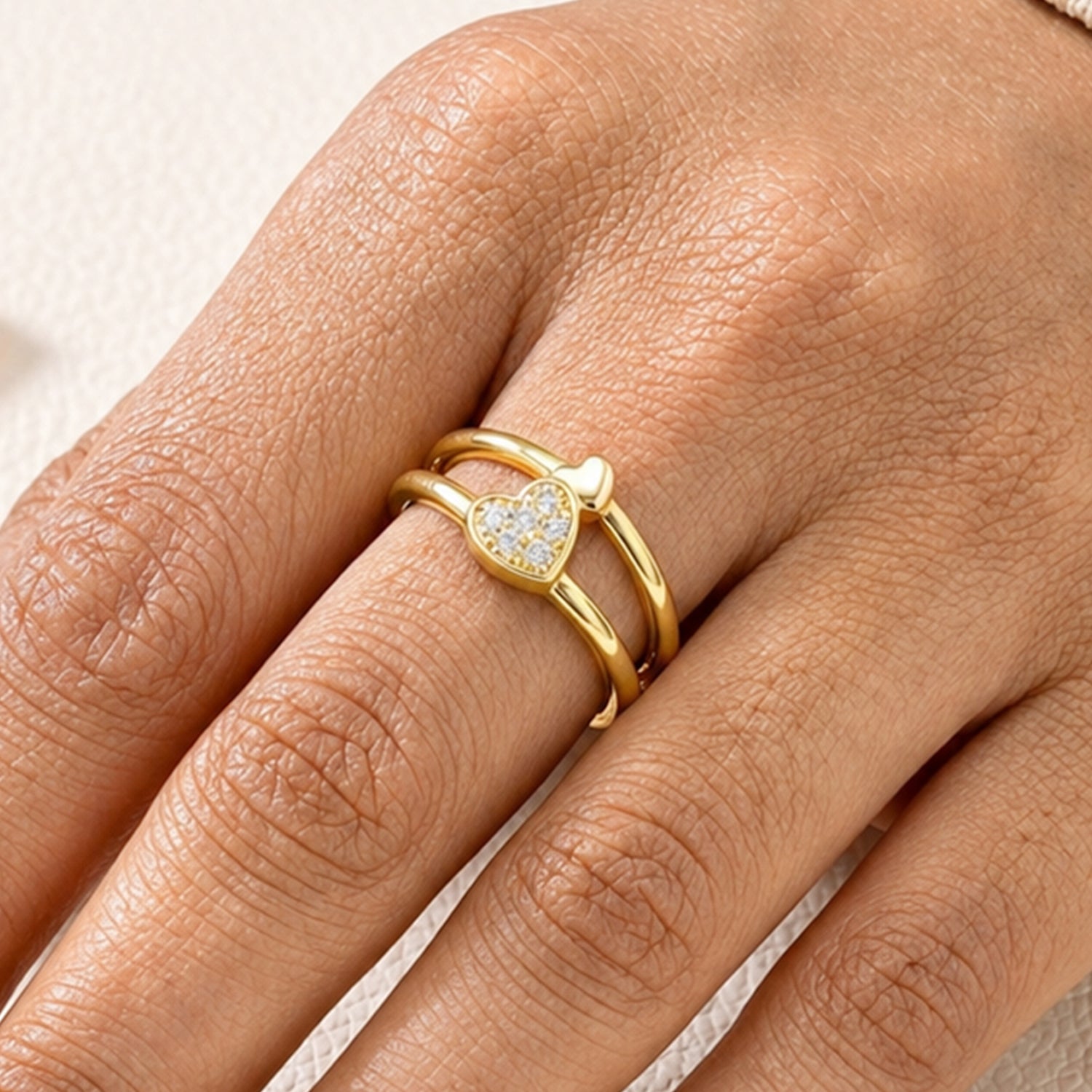 Artklim Modern Sleek Design Gold Anti-Tarnish Ring