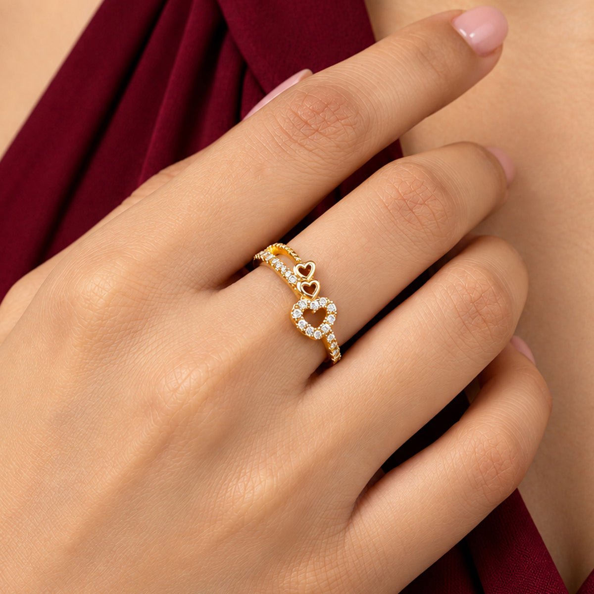 Artklim Charming Triple Heart Gold-Tone Anti-Tarnish Ring