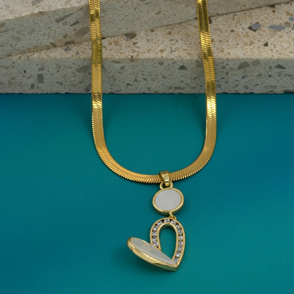 Artklim Gold Plated Circle of Love Pendant Necklace