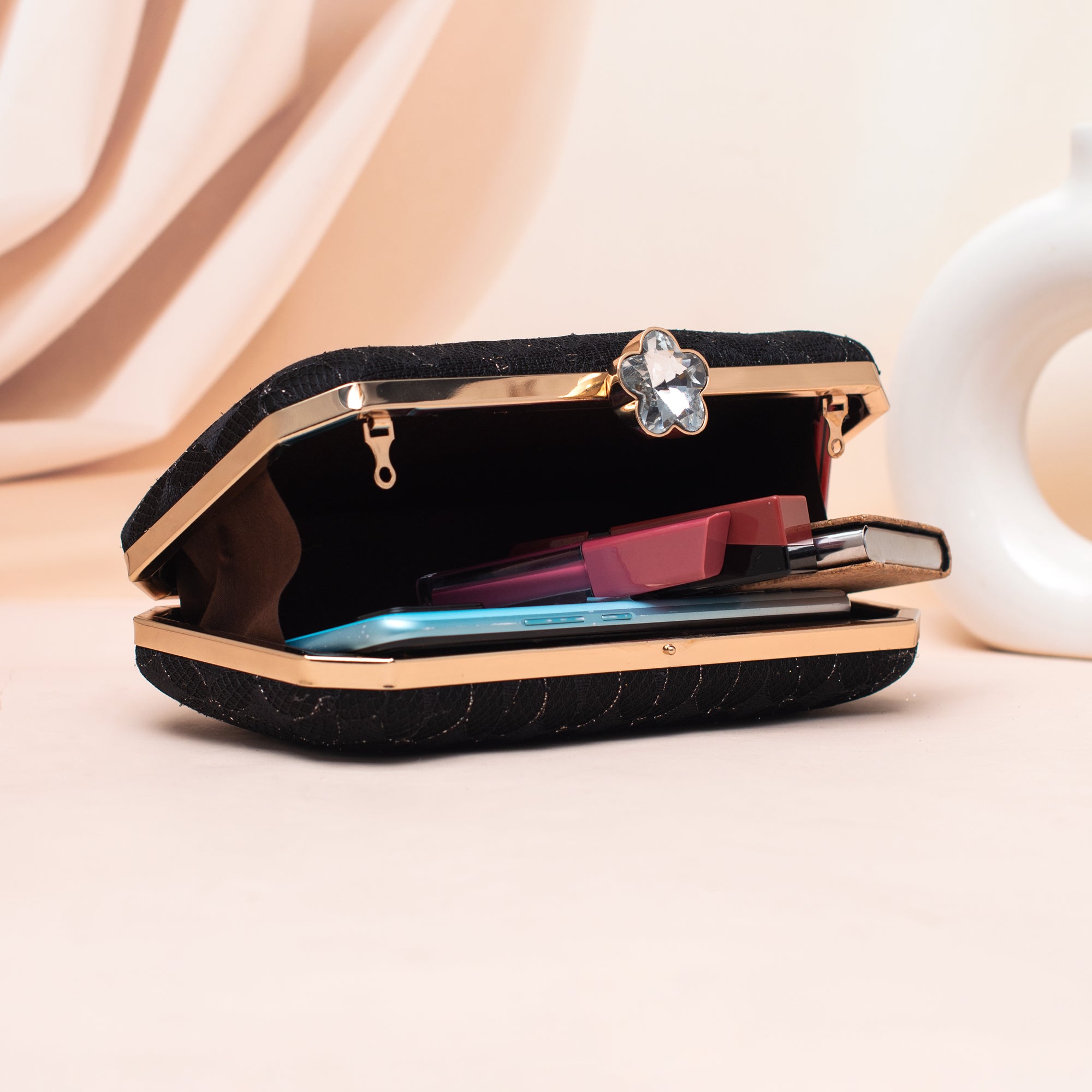 Artklim Classic Midnight Black Embroidery Clutch