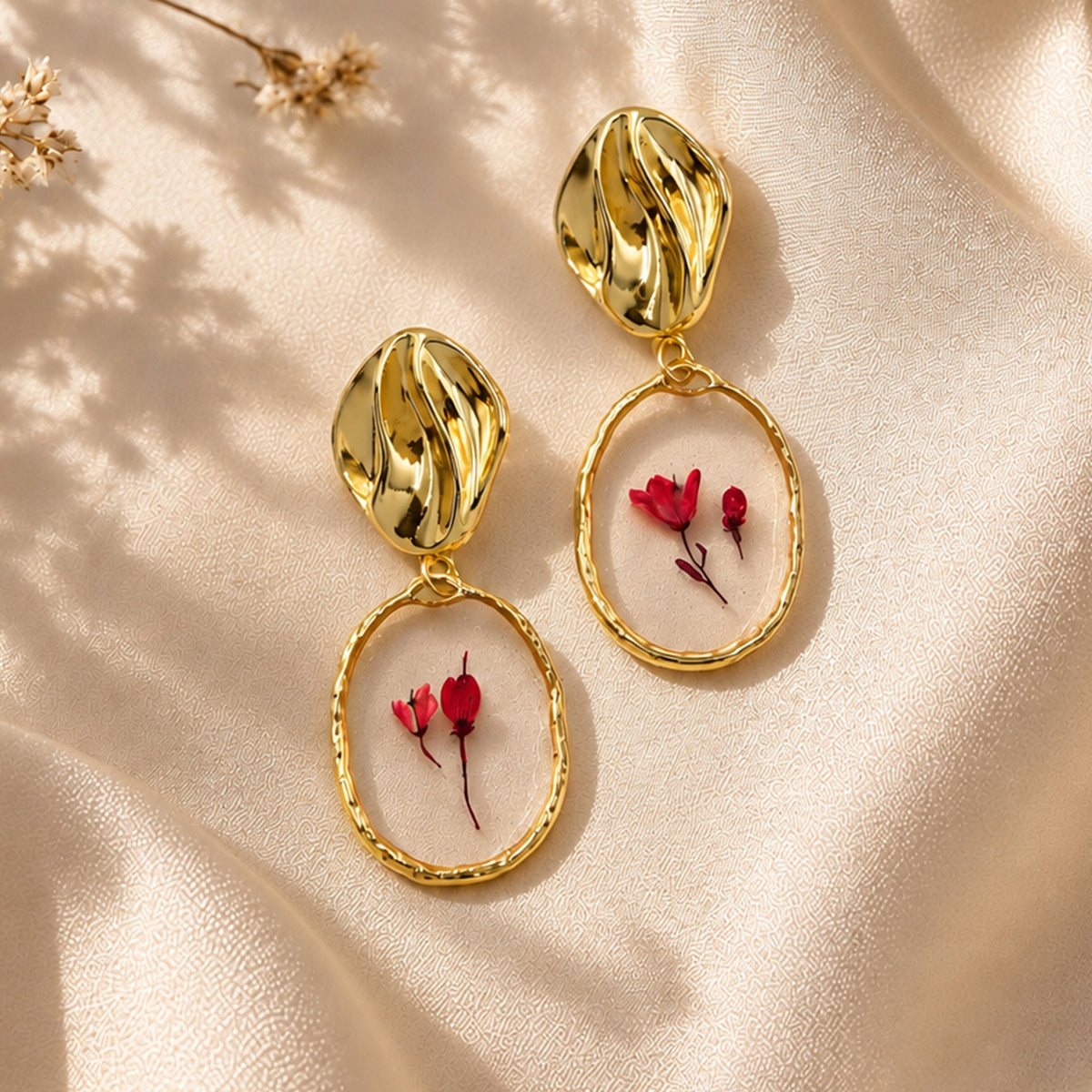 Artklim Elegant Red Floral Gold-Tone Anti-Tarnish Earring