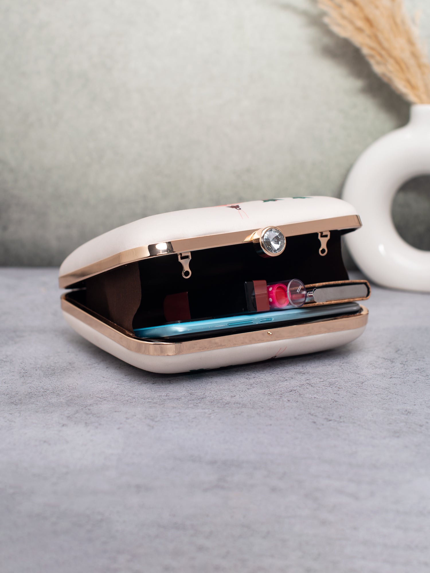 Artklim Merry Vibes Clutch