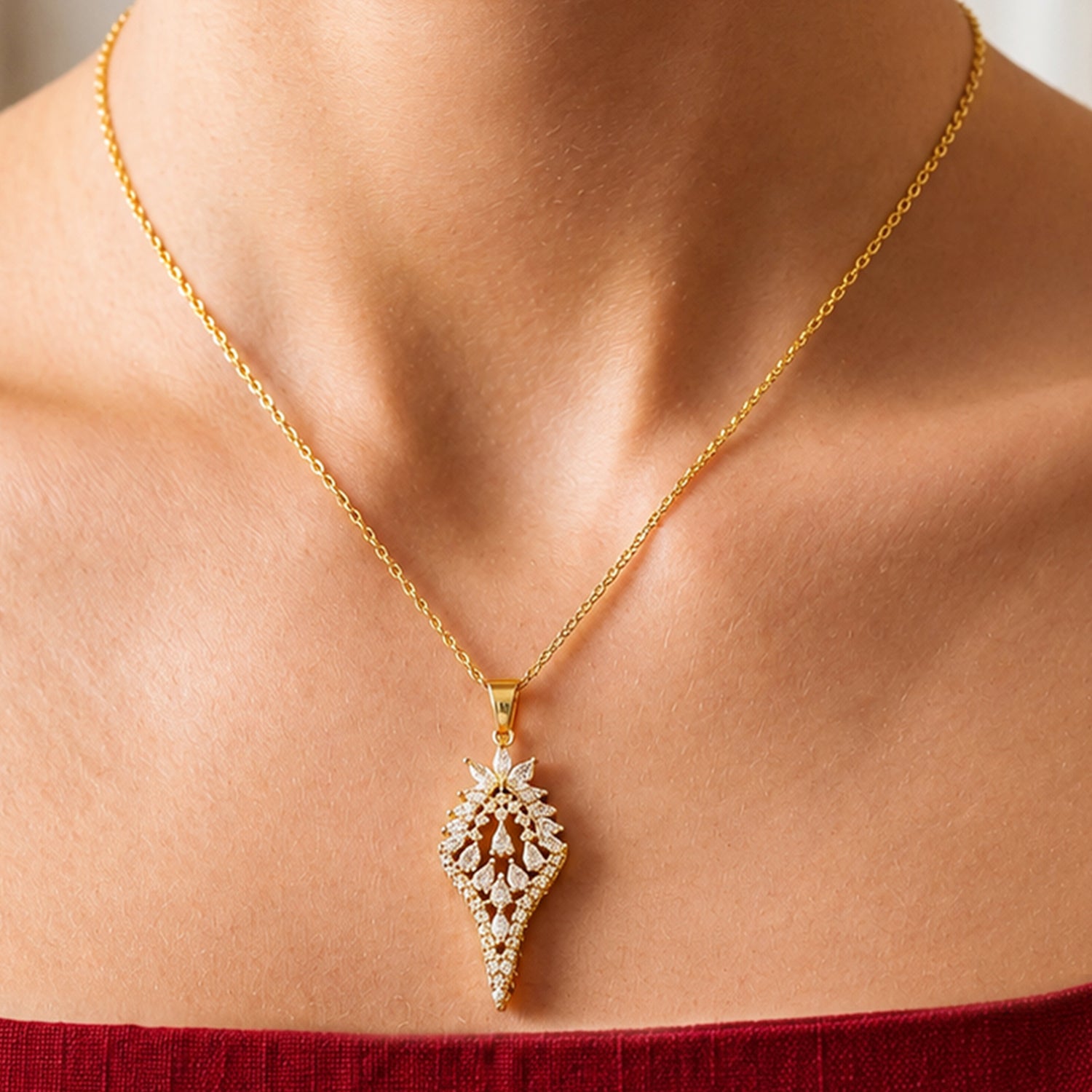 Artklim Crystal Leaf Designer Gold Anti-Tarnish Pendant Necklace