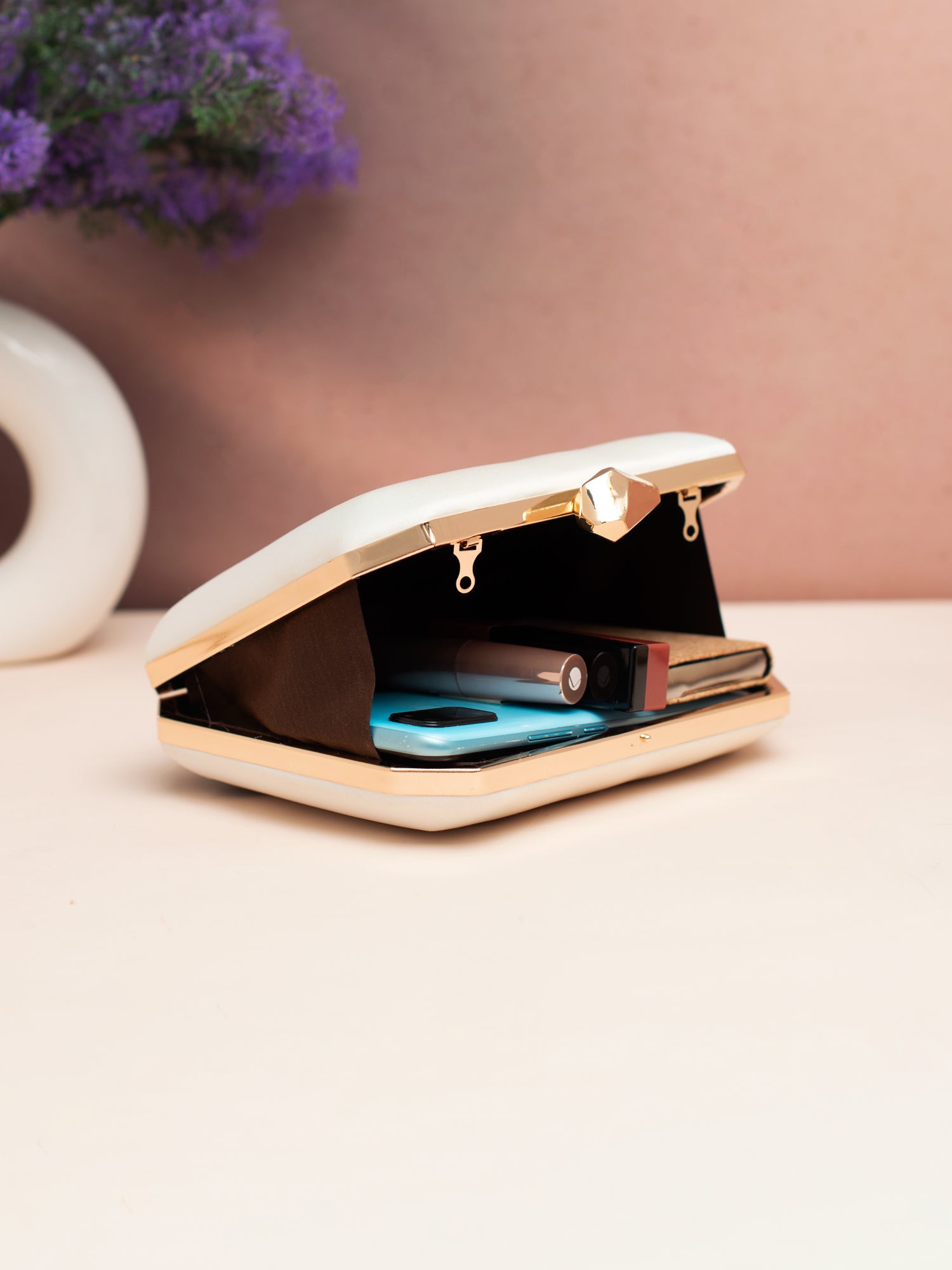 Artklim Curly Charm Printed Clutch