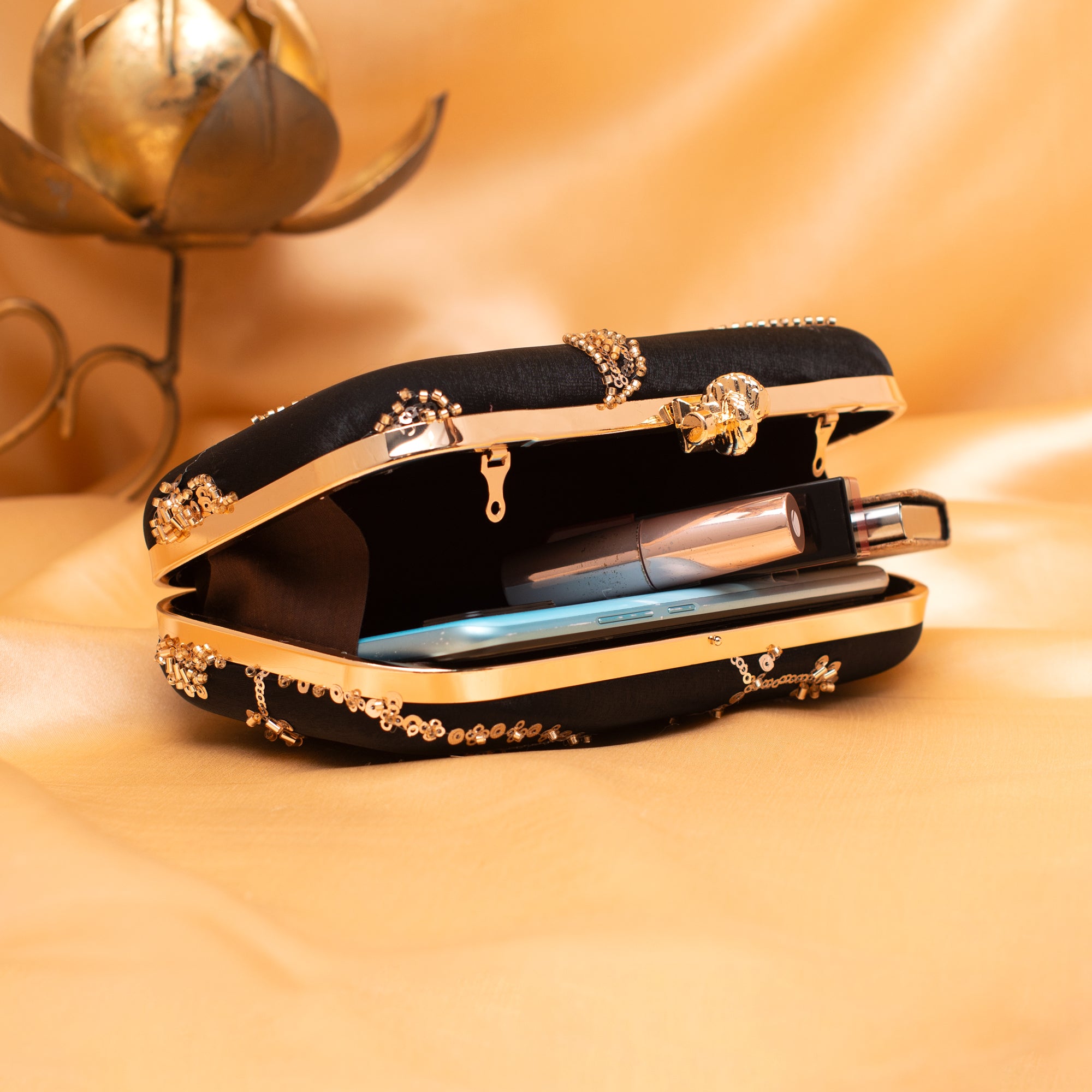 Artklim Royal Black Gold Blossom Clutch