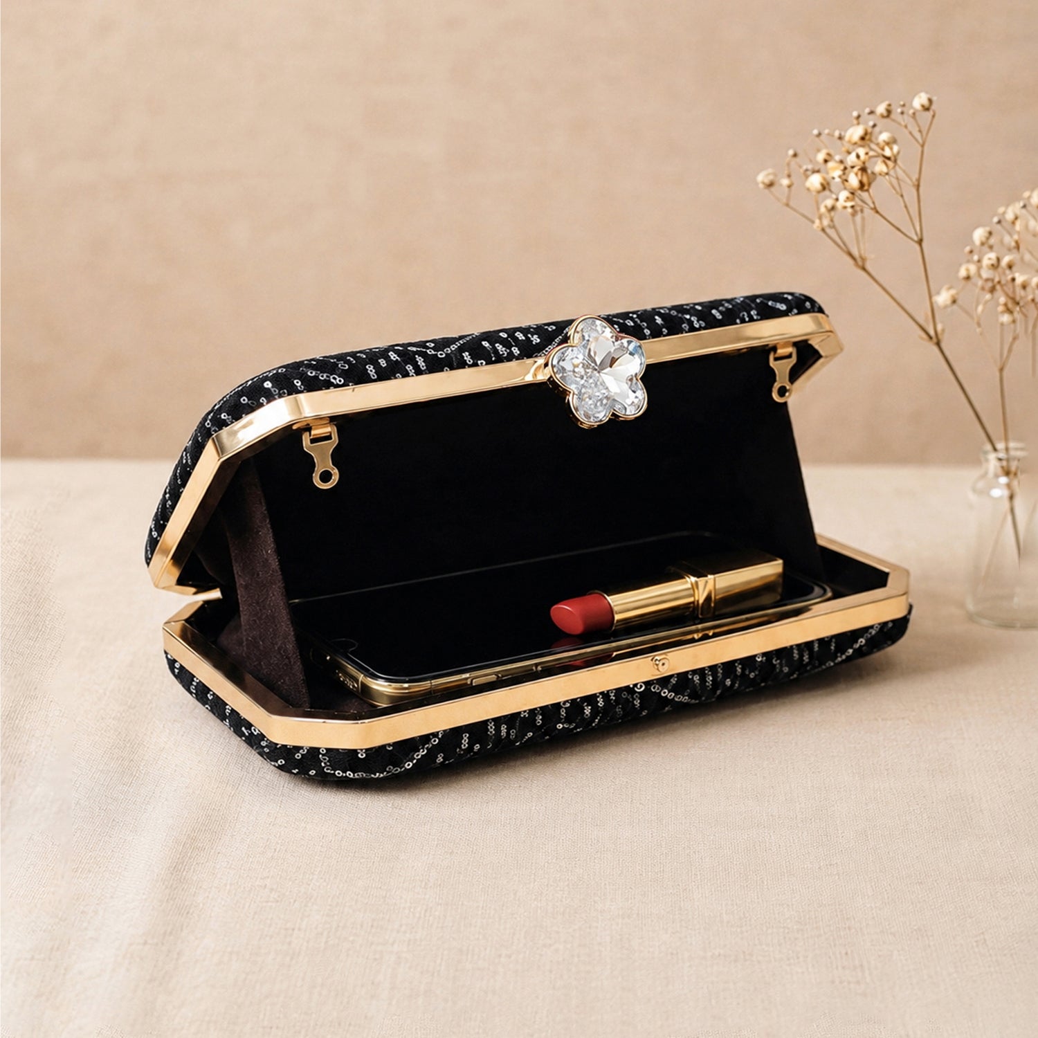 Artklim Luxury Black Geometric Embroidered Clutch