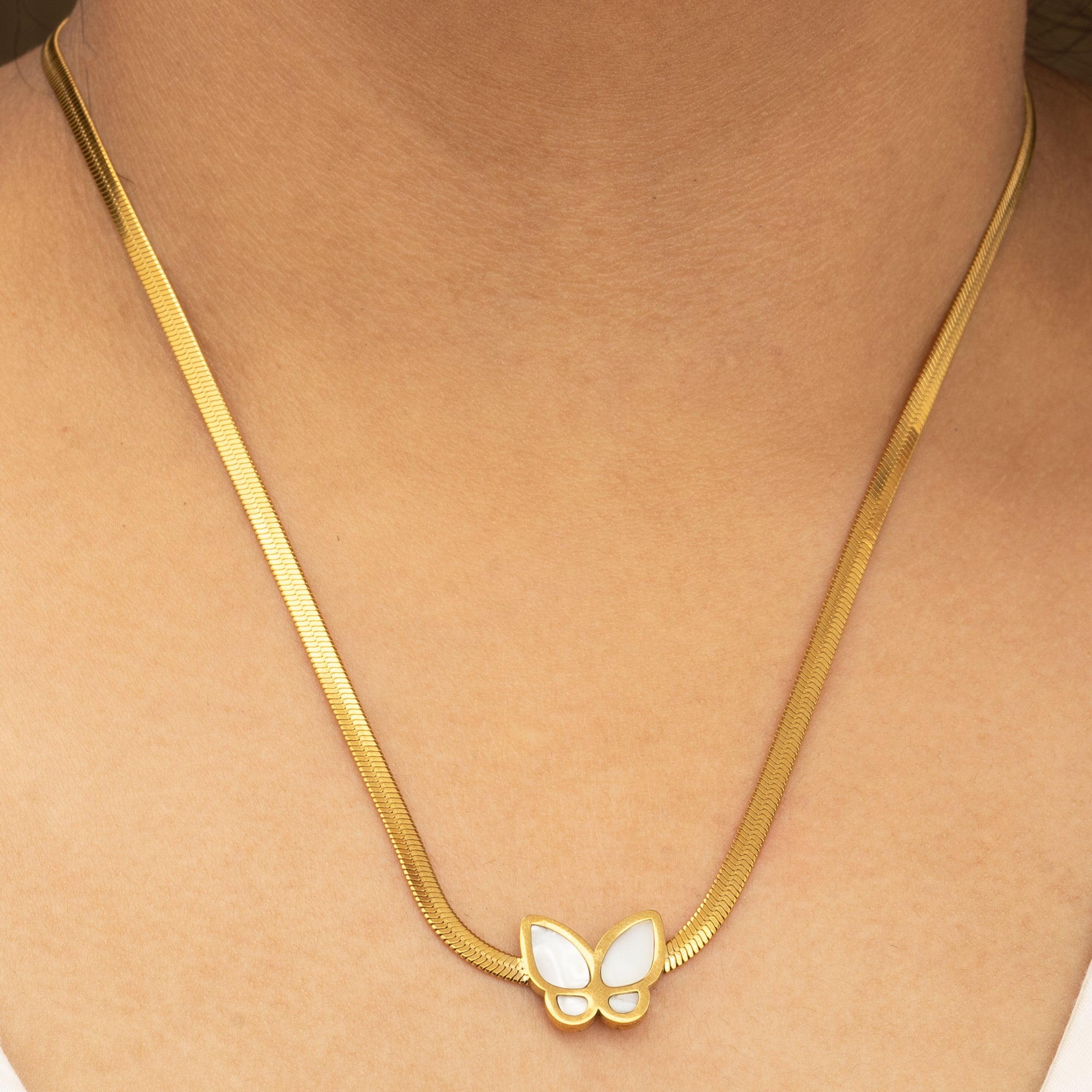 Artklim Golden Butterfly Pendant Necklace