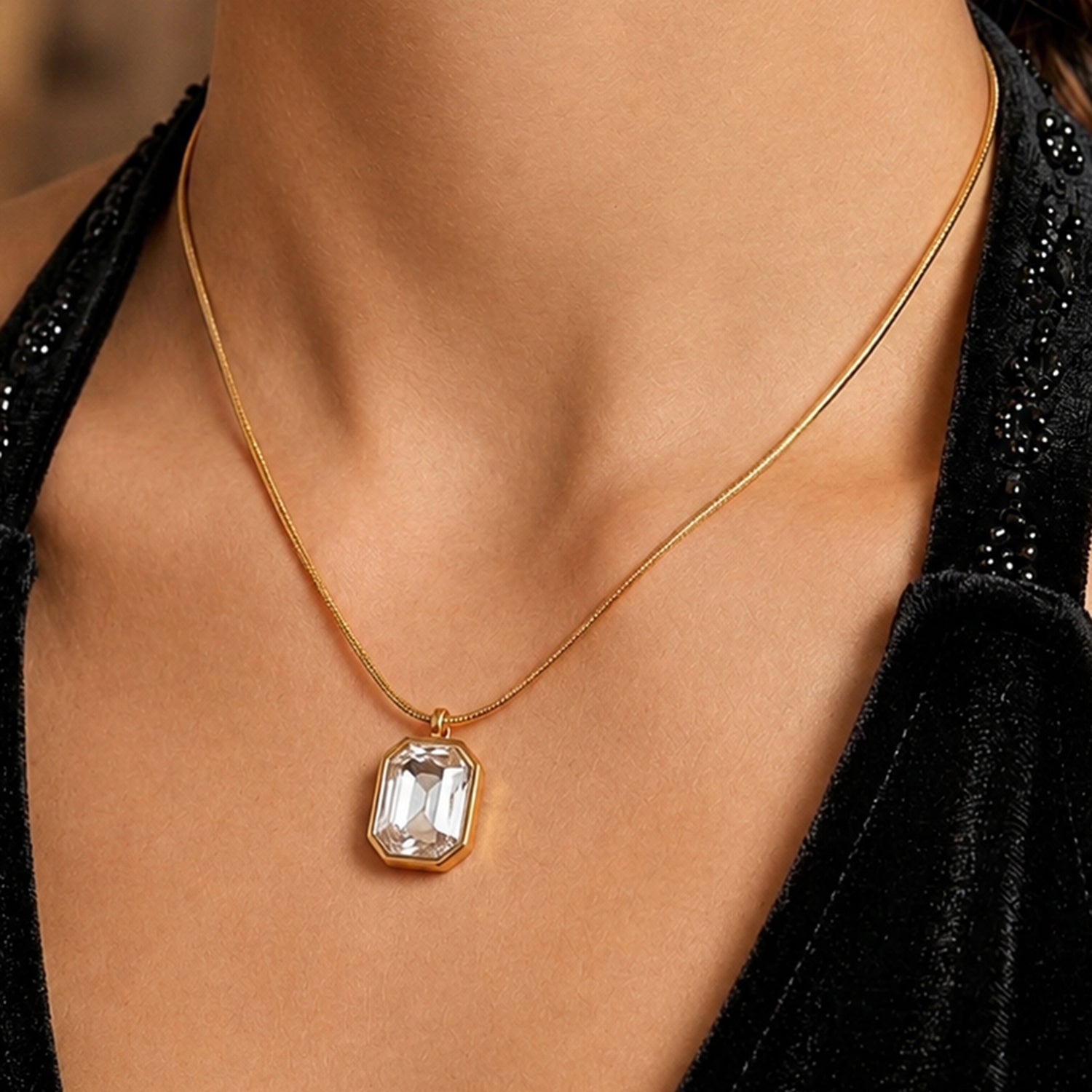 Artklim Emerald Cut Crystal Frame Anti-Tarnish Pendant Necklace