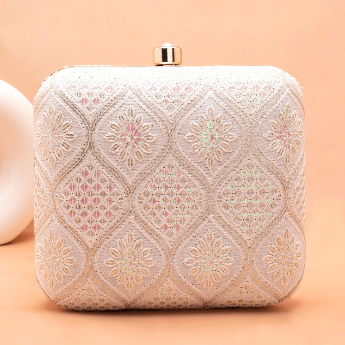Artklim White Base Pink And White Threadwork Embroidery Clutch
