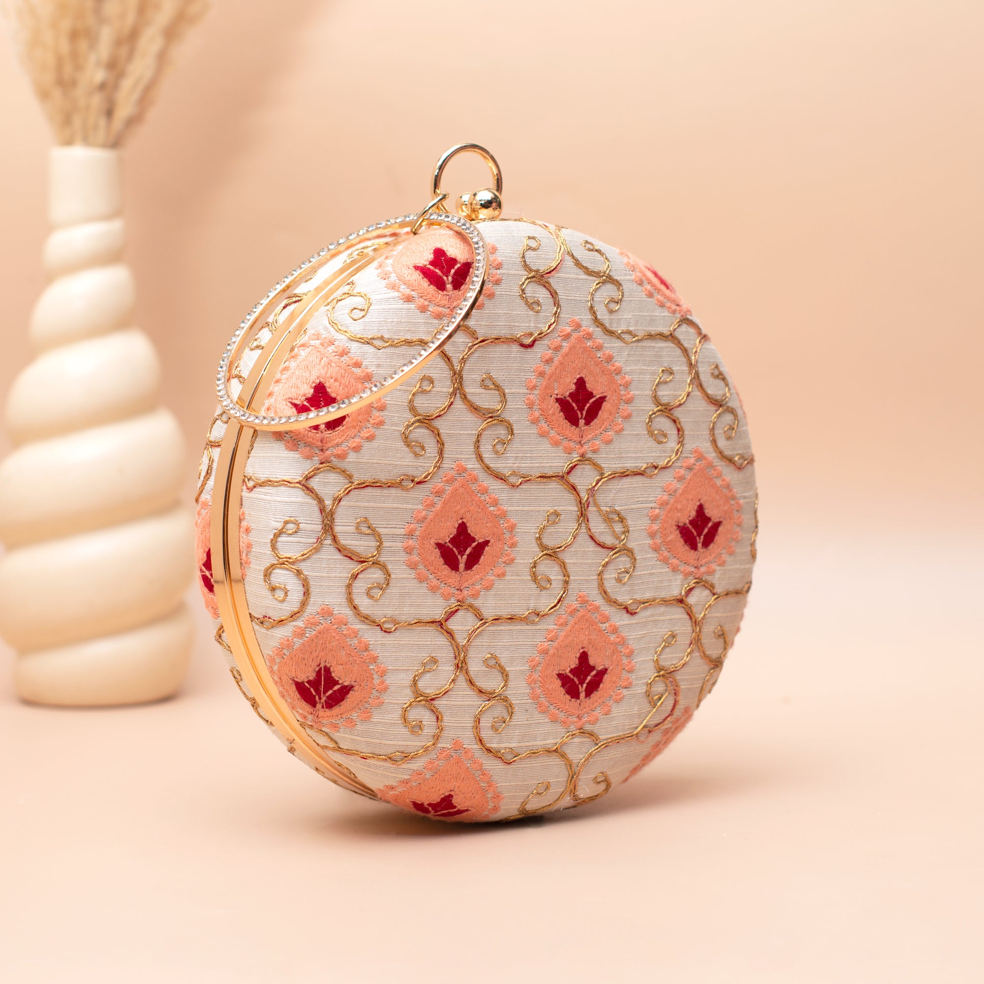 Artklim White–Peach Geometric Floral Embroidery Clutch