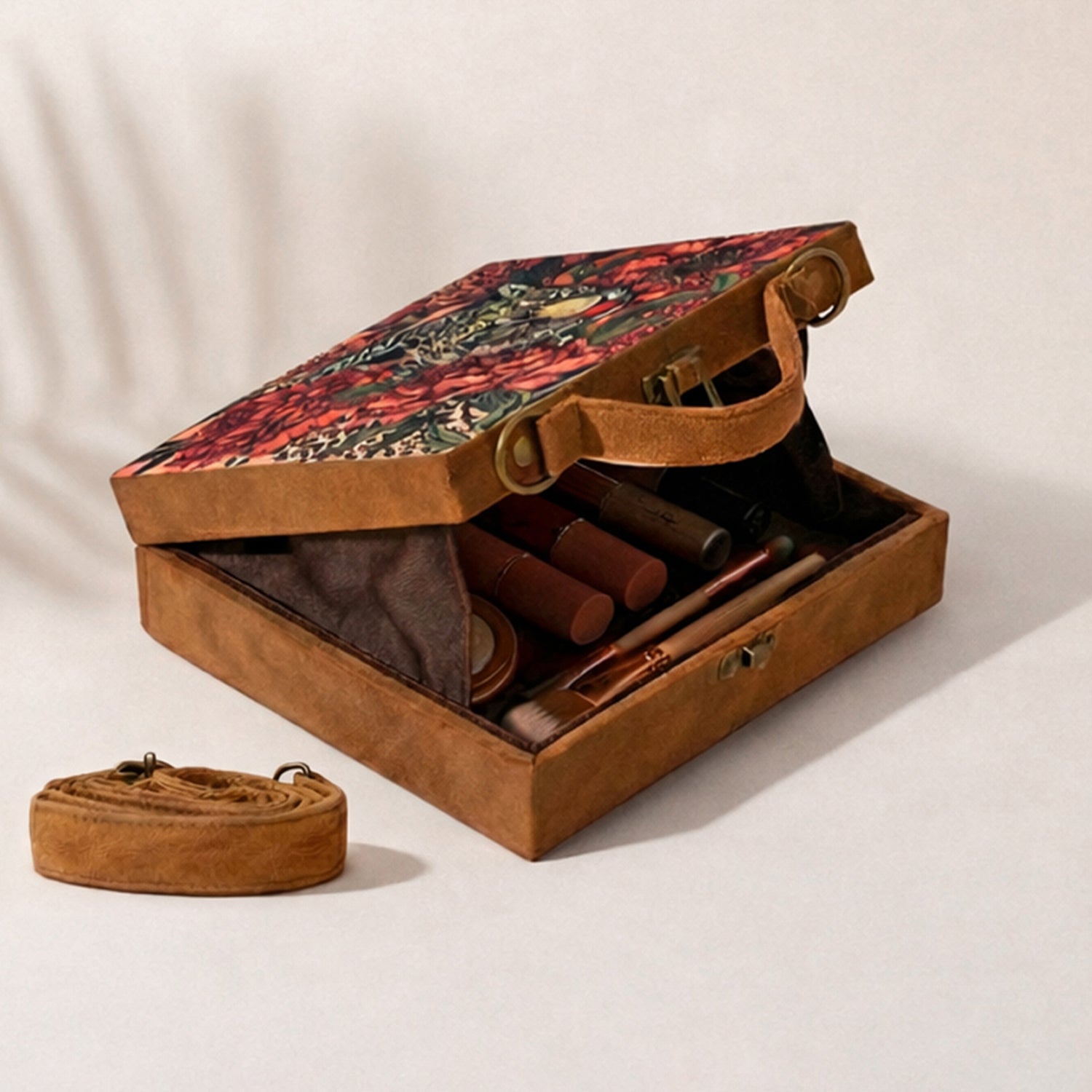 Artklim Tiger Printed Suitcase Style Clutch