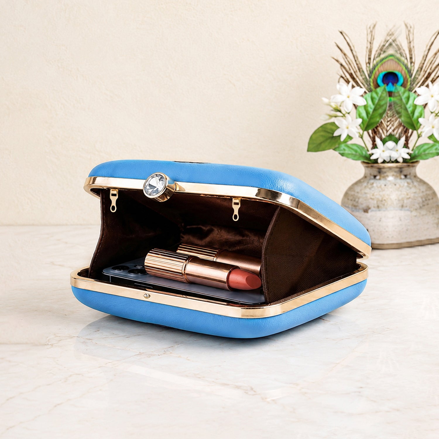 Artklim Blue Portrait Printed Clutch