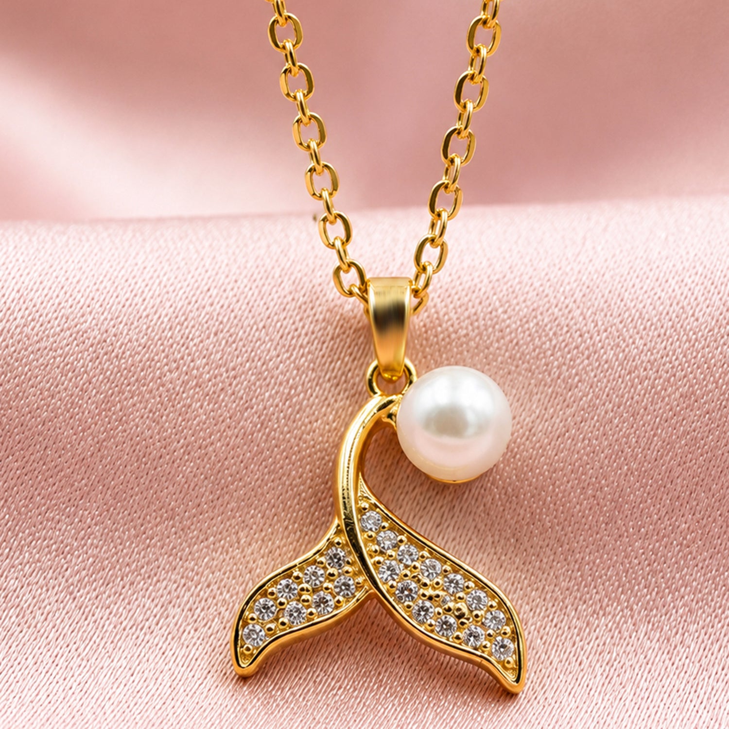 Artklim Pearl Ribbon Elegance Anti-Tarnish Pendant Necklace