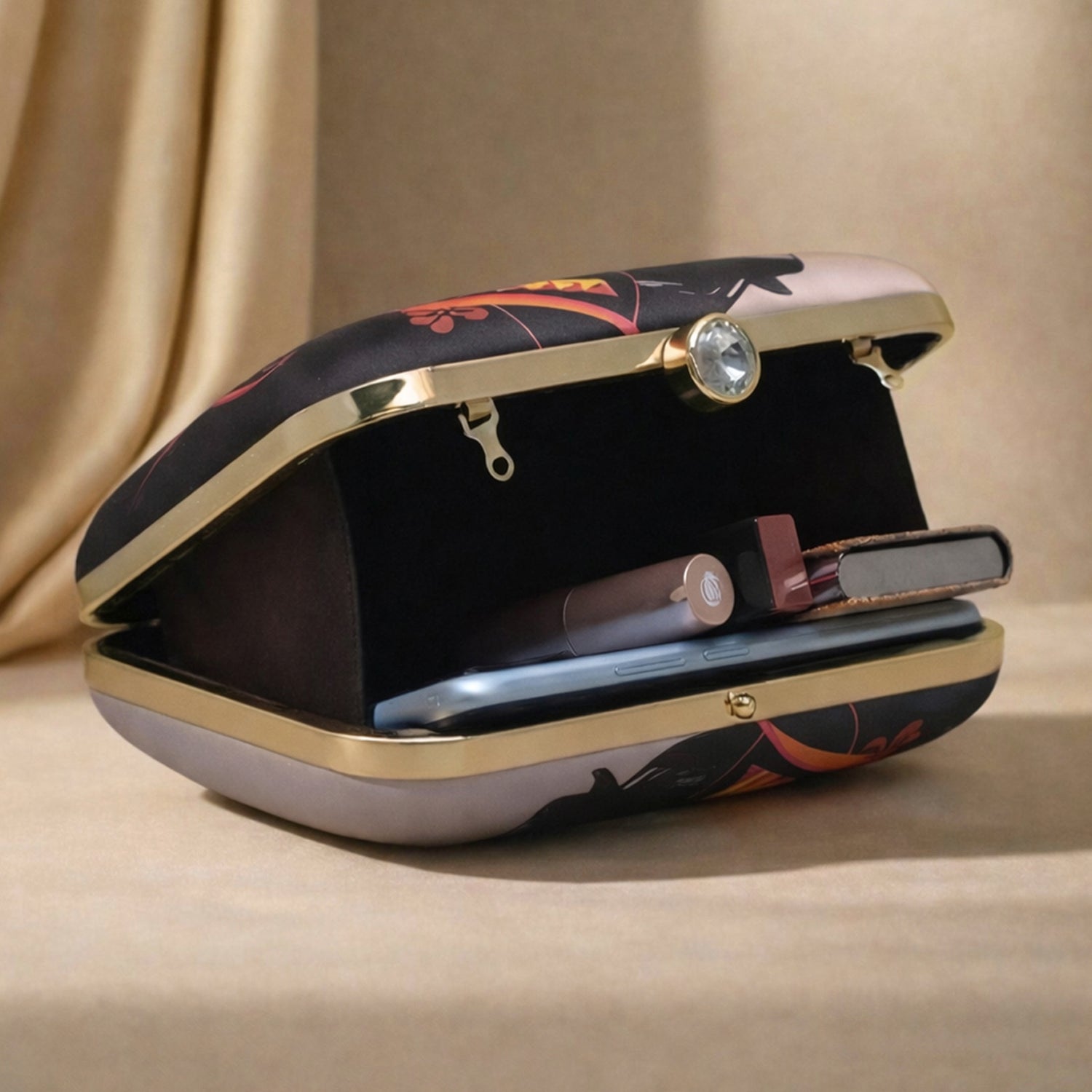 Artklim Multicolour Boho Women Printed Clutch