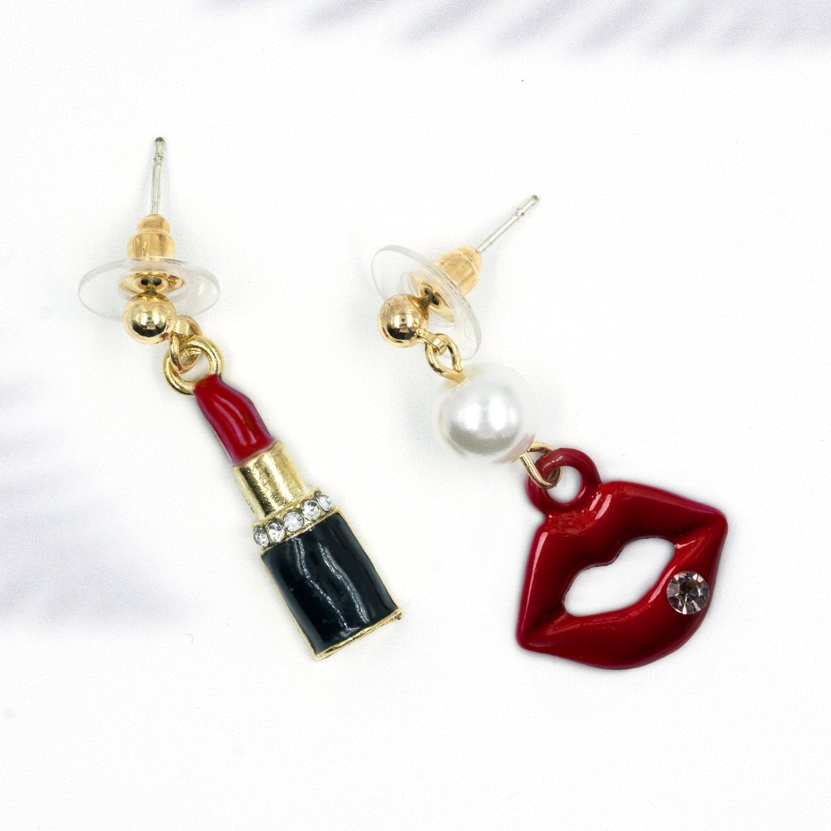 Artklim Lipstick And Lips Mismatched Drop Earrings