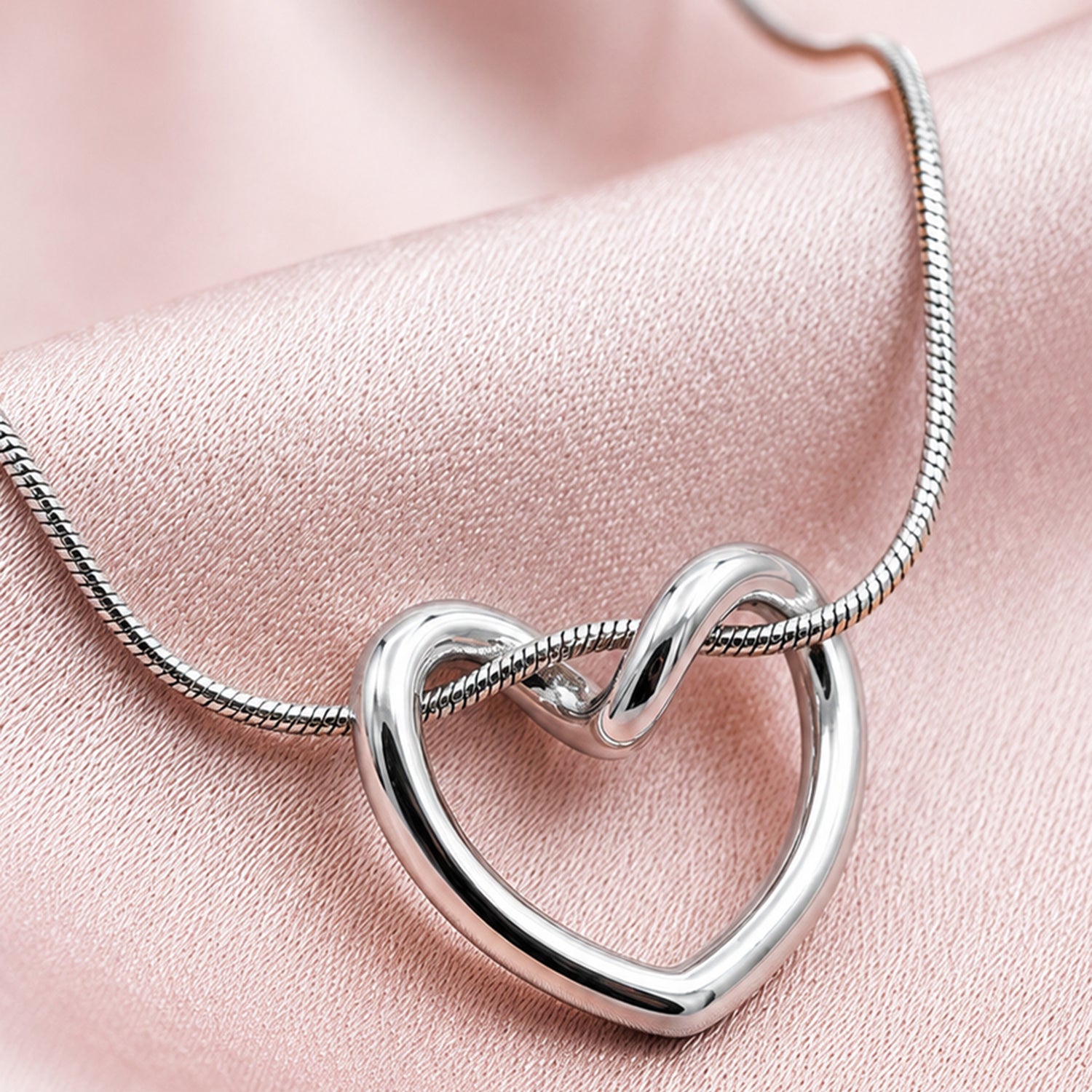 Artklim Silver Heart Knot Anti-Tarnish Pendant Necklace