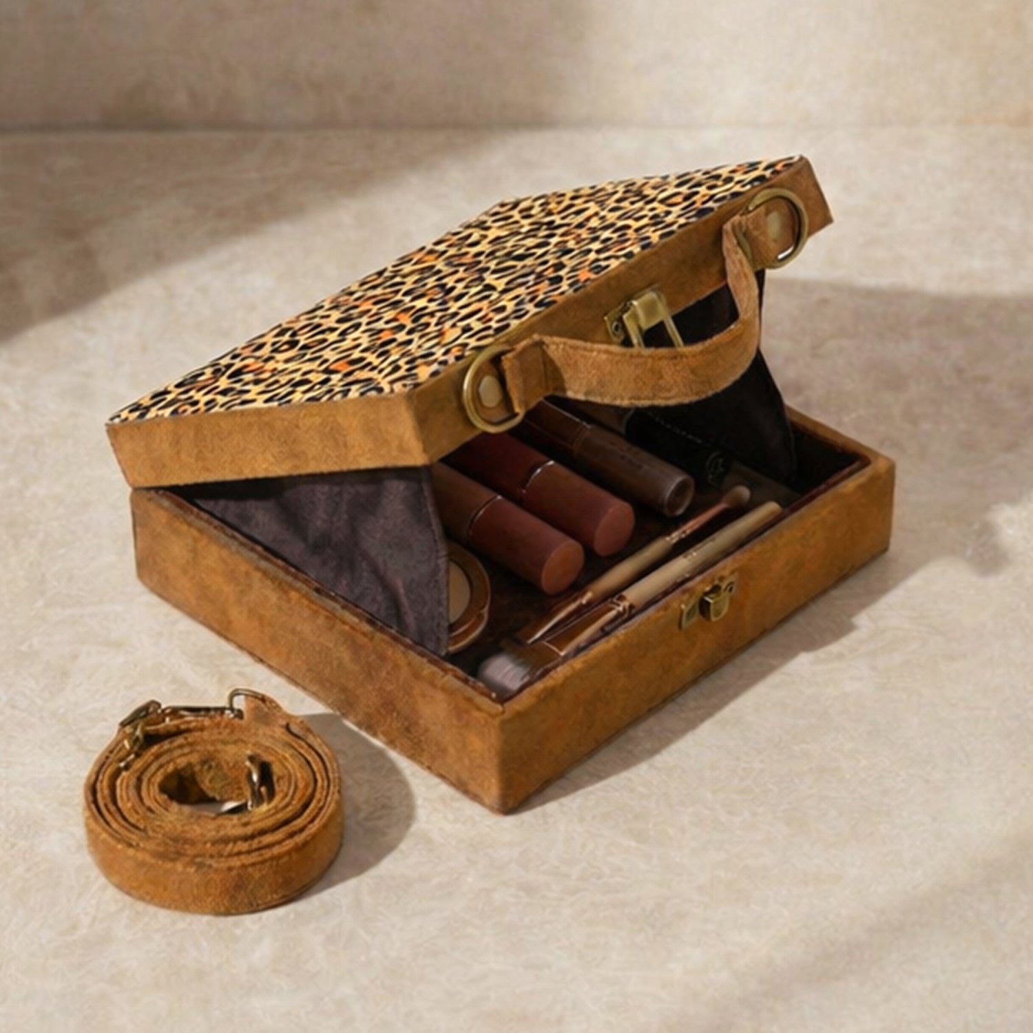 Leapord Printed Suitcase Style