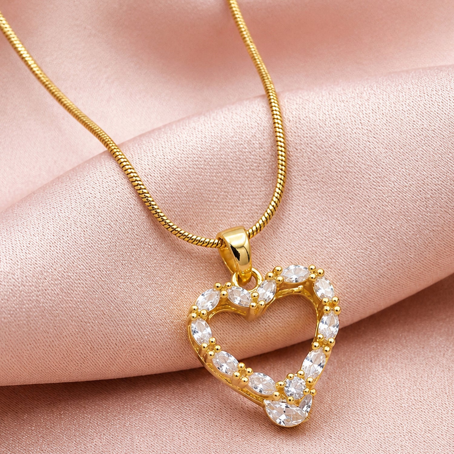 Artklim Crystal Heart Love Charm Anti-Tarnish Pendant Necklace