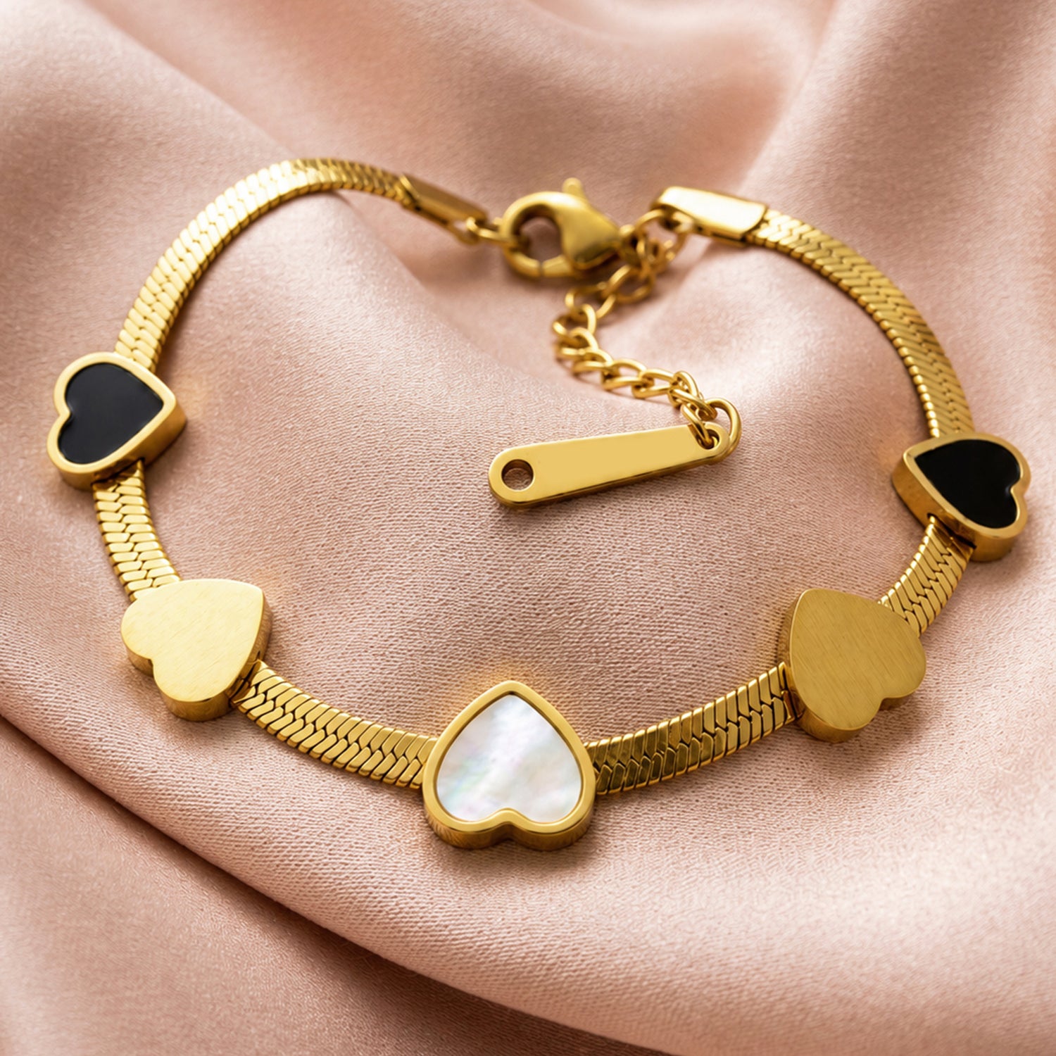 Artklim Dual Tone Heart Charm Snake Chain Gold-Tone Anti-Tarnish Bracelet