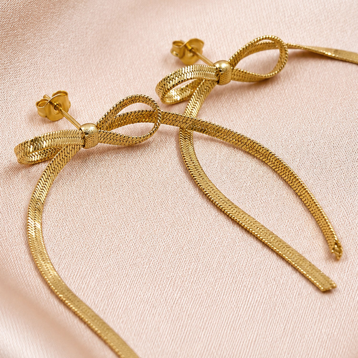 Artklim Elegant Bow Ribbon Tassel Anti-Tarnish Earring