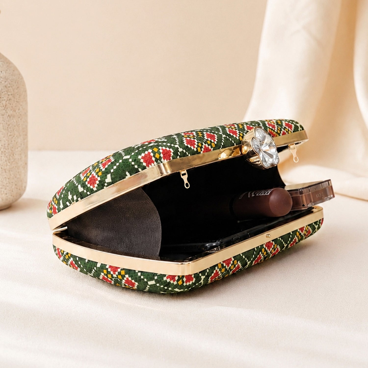 Artklim Olive Green Ethnic Floral Pattern Chain Strap Printed Clutch