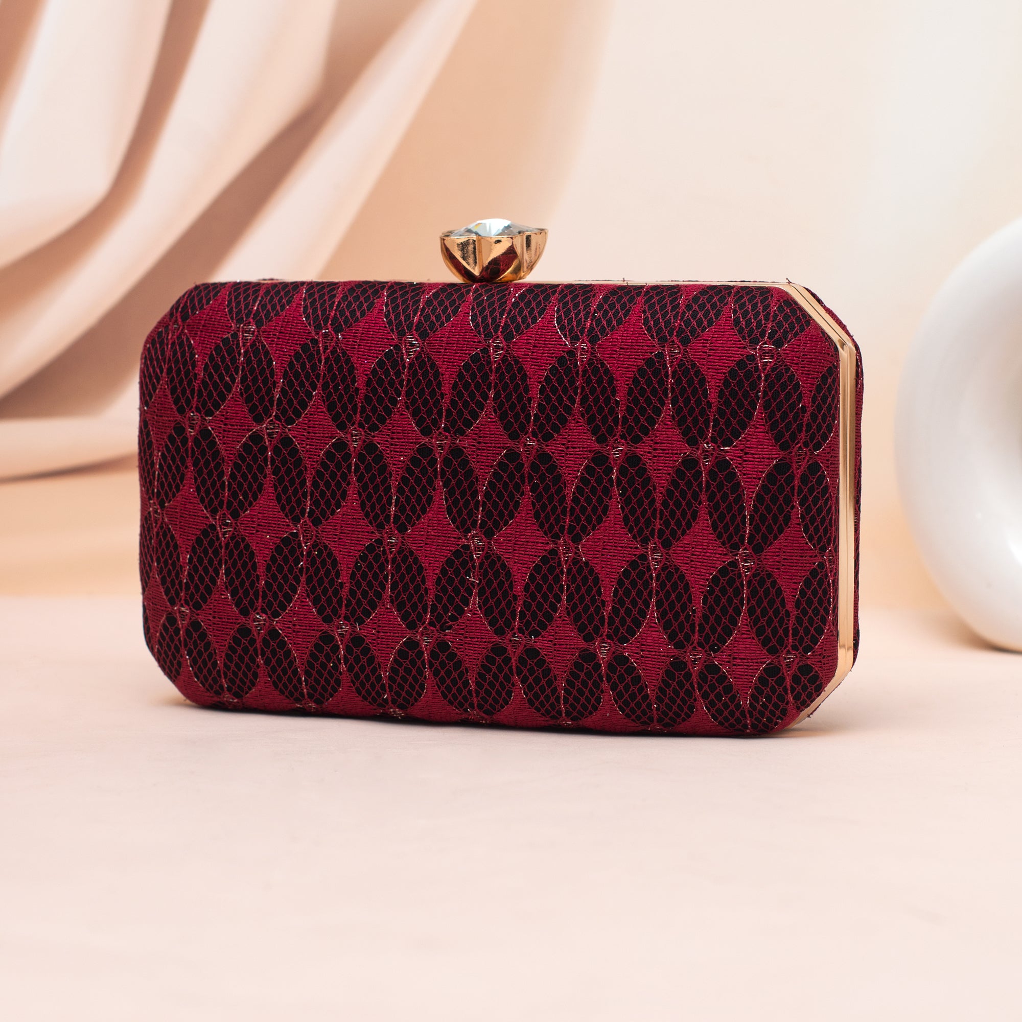 Artklim Maroon Patterned Embroidery Clutch