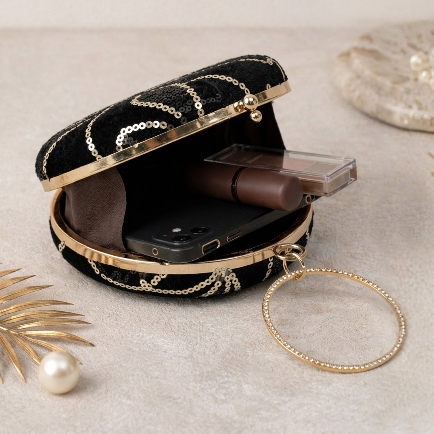 Artklim Elegant Black & Gold Geometric Sequin Embroidery Clutch