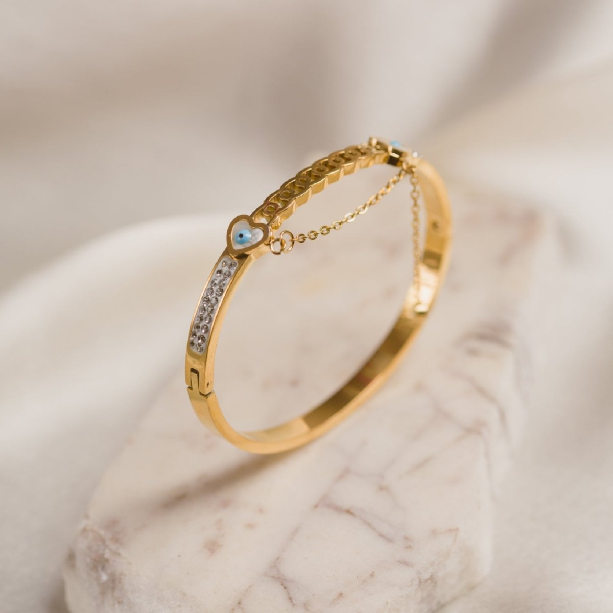 Artklim Gold Plated Heart Design Bangle Bracelet