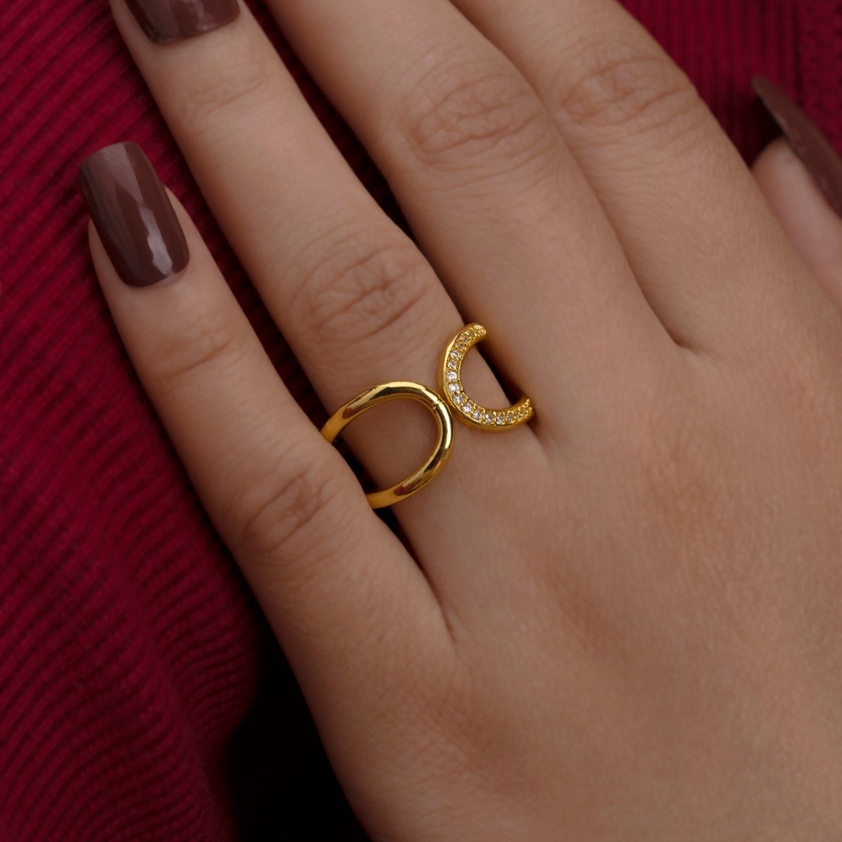 Artklim Gold Plated Cresent Moon Design Adjustable Ring