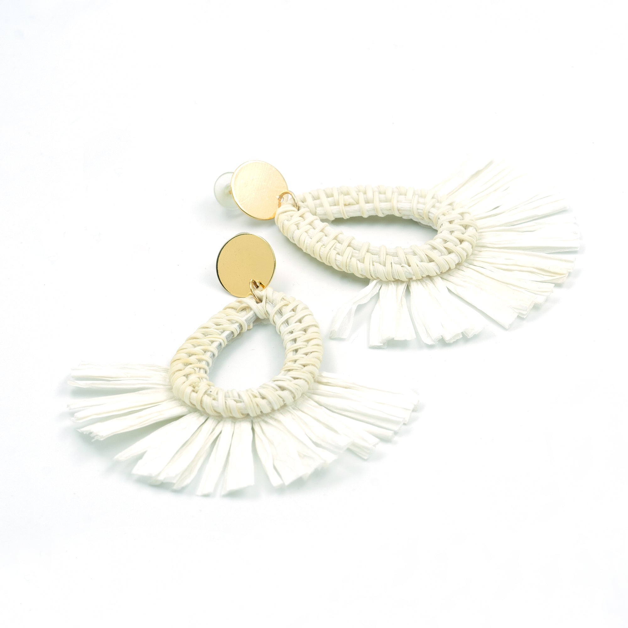 Artklim Handcrafted White Fringe Teardrop Earrings