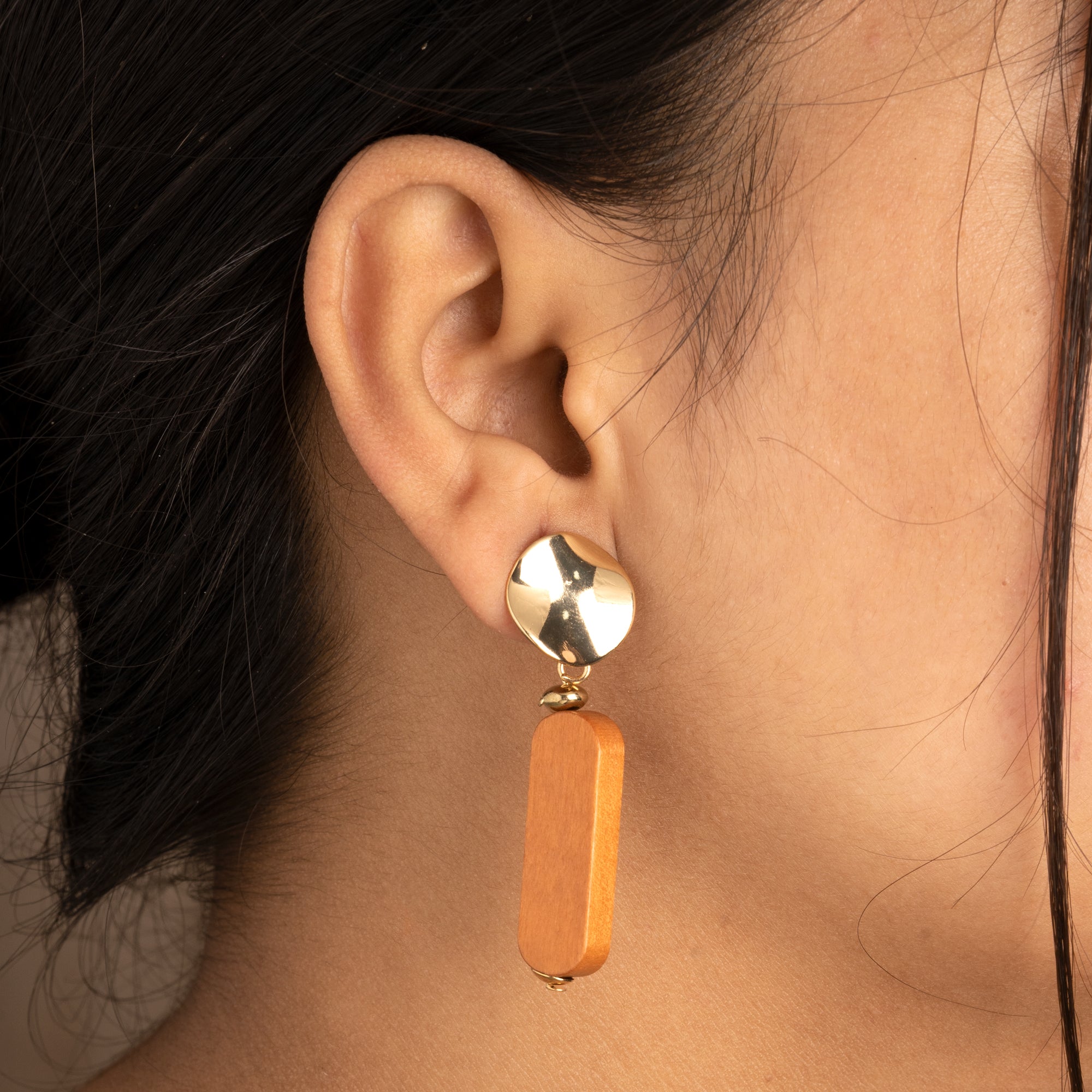 Artklim Minimal Gold & Wood Drop Earrings