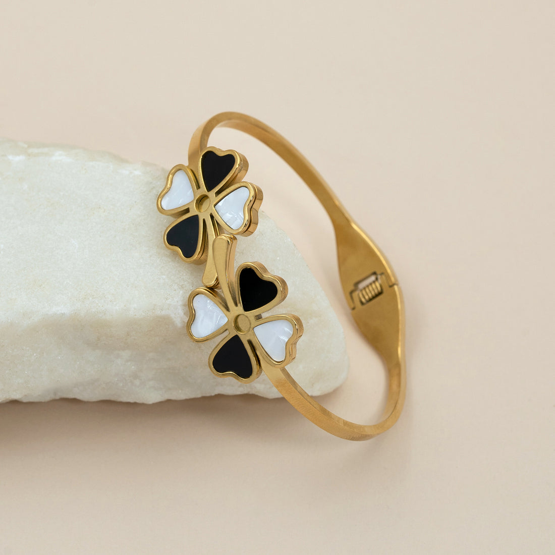 Artklim Enamel Flower Fusion Bangle Bracelet