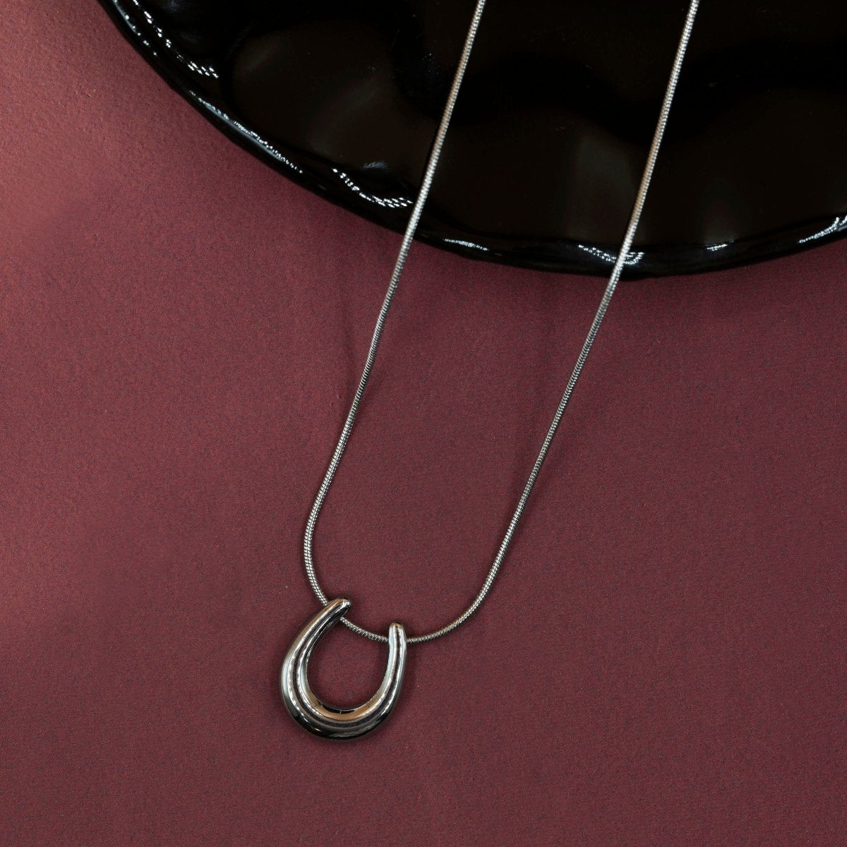 Artklim Silver Plated Horseshoe Pendant Necklace