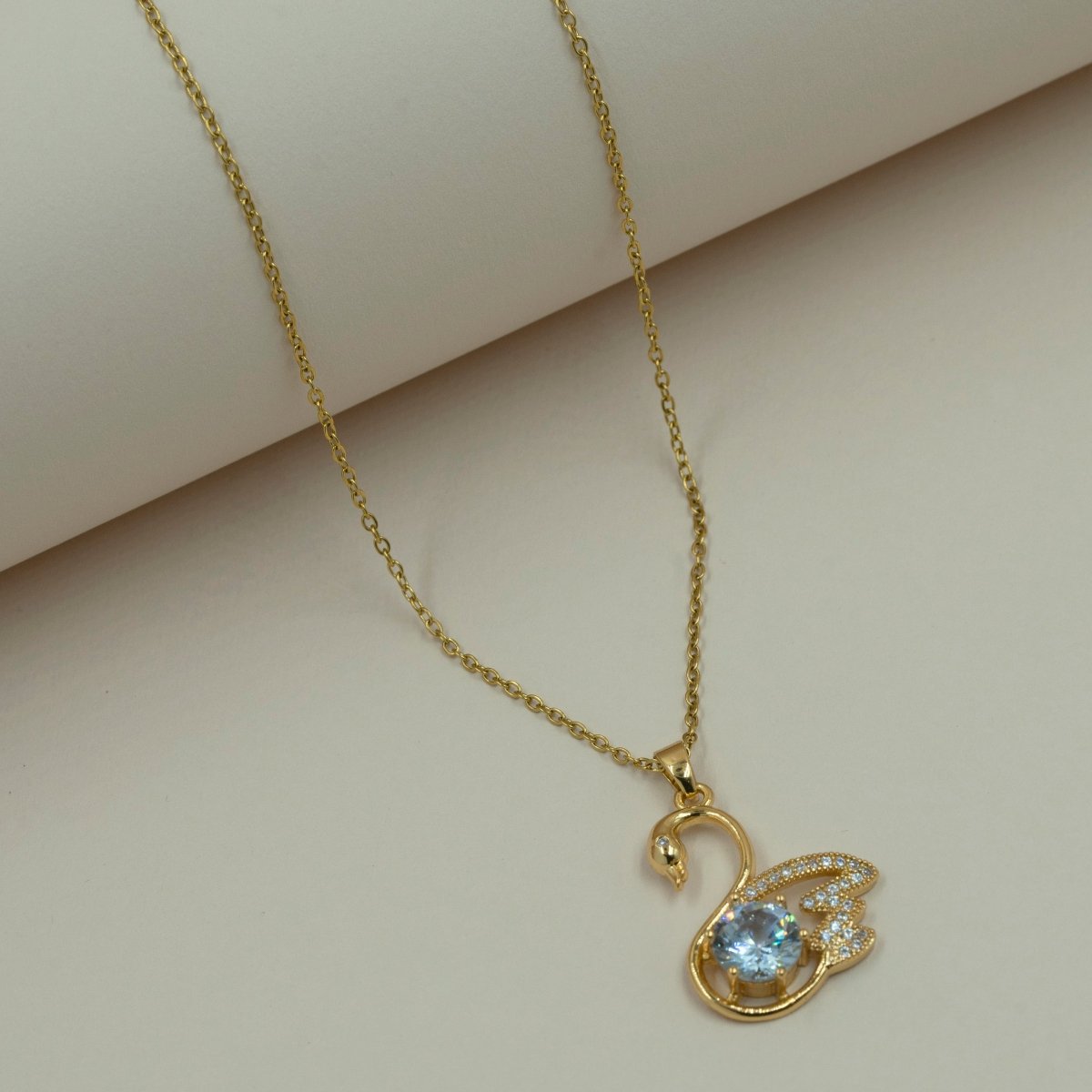 Artklim Gold Plated Swan Pendant Necklace