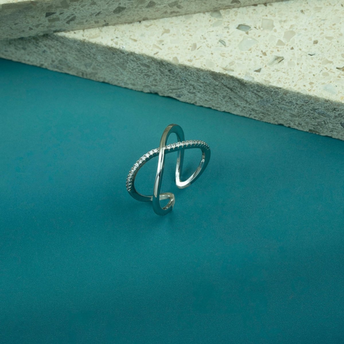 Artklim Silver Plated Cross Design Adjustable Ring