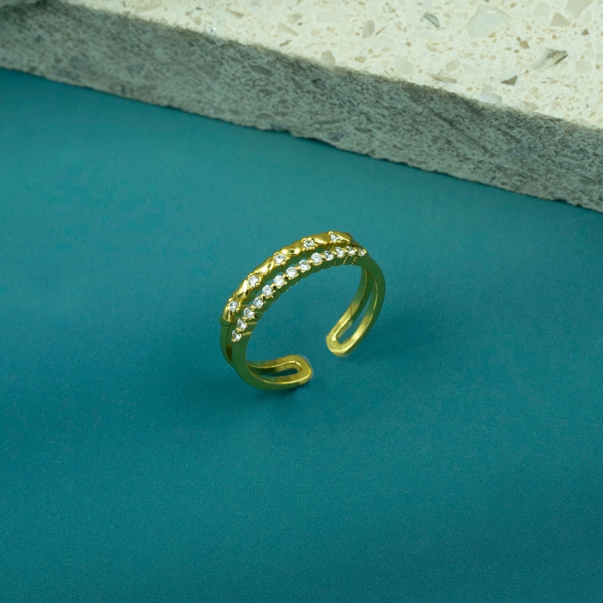 Artklim Gold Plated Stone Studded Adjustable Ring