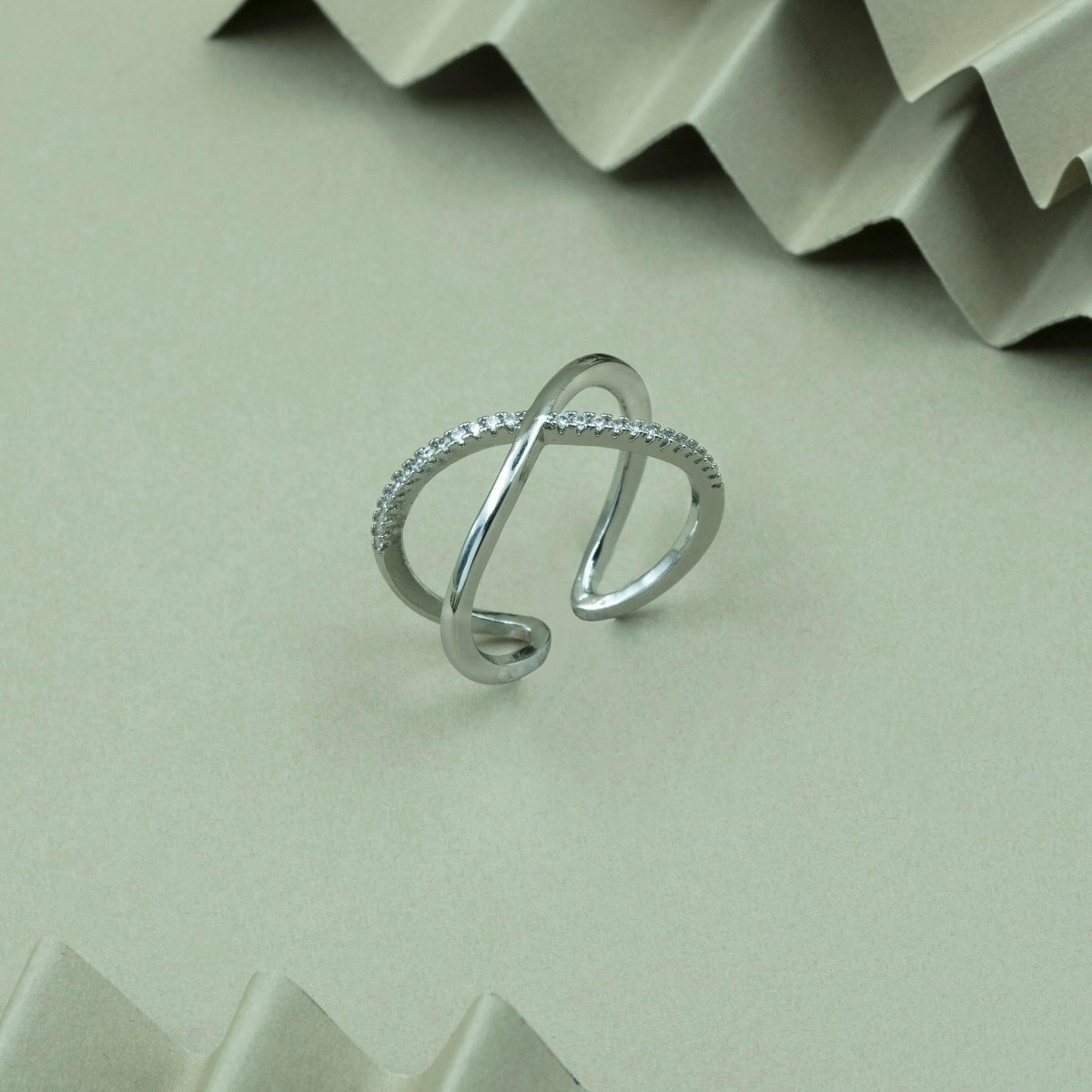 Artklim Silver Plated Cross Design Adjustable Ring
