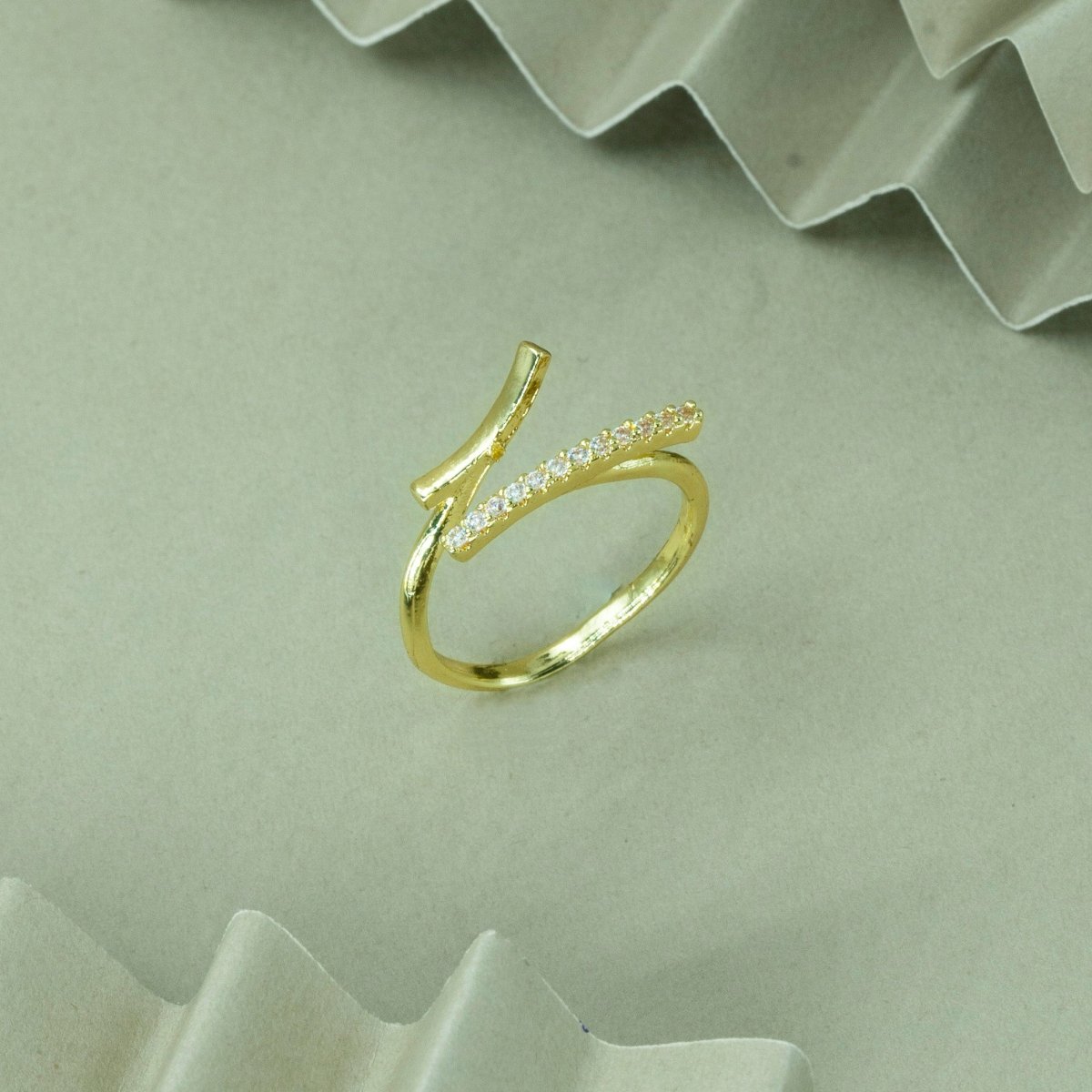 Artklim Silver Plated Minimal Design Adjustable Ring