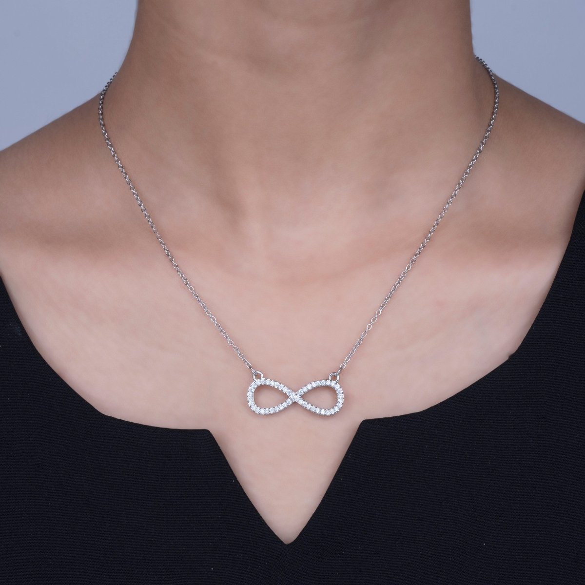 Artklim Silver Plated Infinity Pendant Necklace