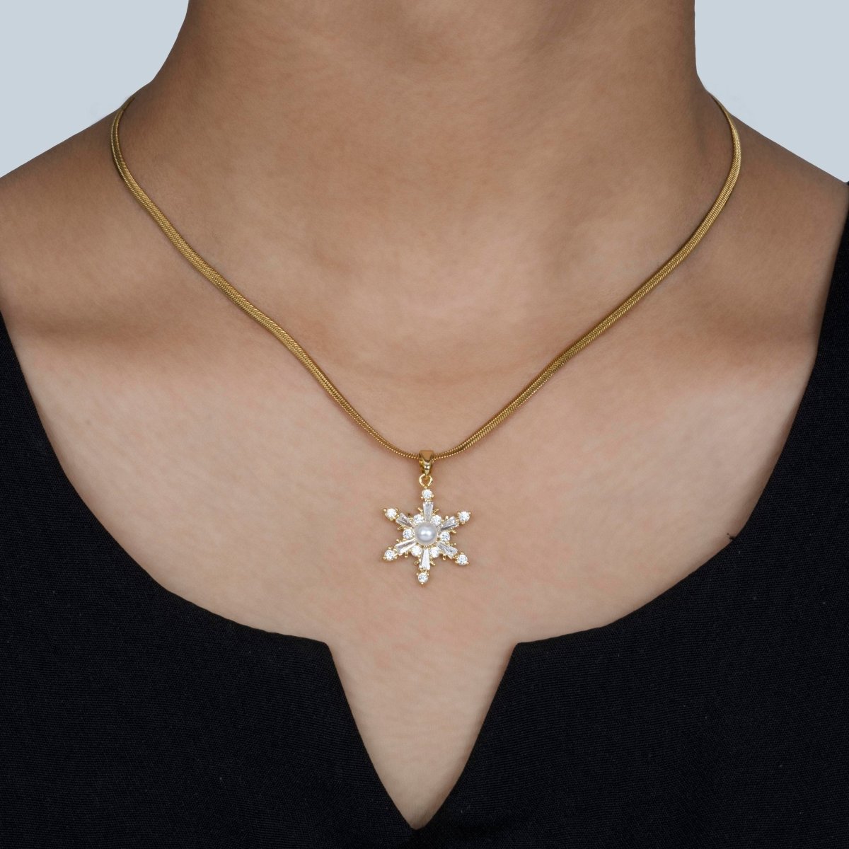 Artklim Gold Plated Snowflake Pendant Necklace