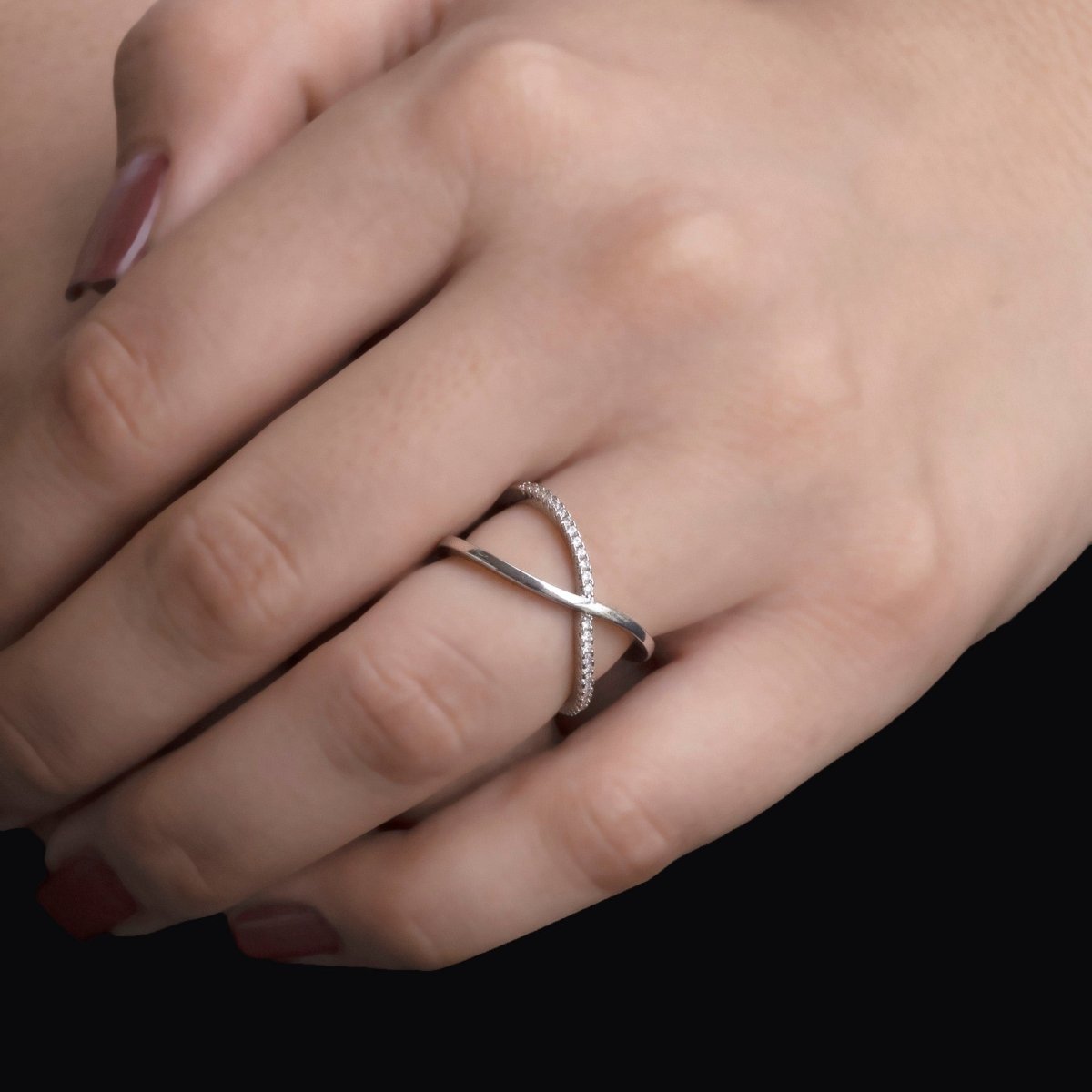 Artklim Silver Plated Cross Design Adjustable Ring