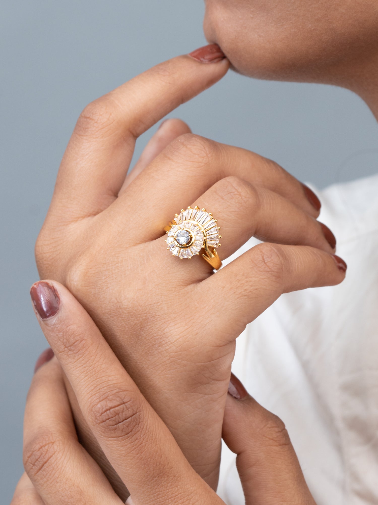 Artklim Gold-Plated Radiant Halo Anti-Tarnish Ring