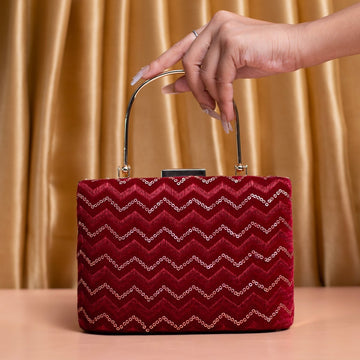 Red Zigzag Pattern Embroidery Party Clutch