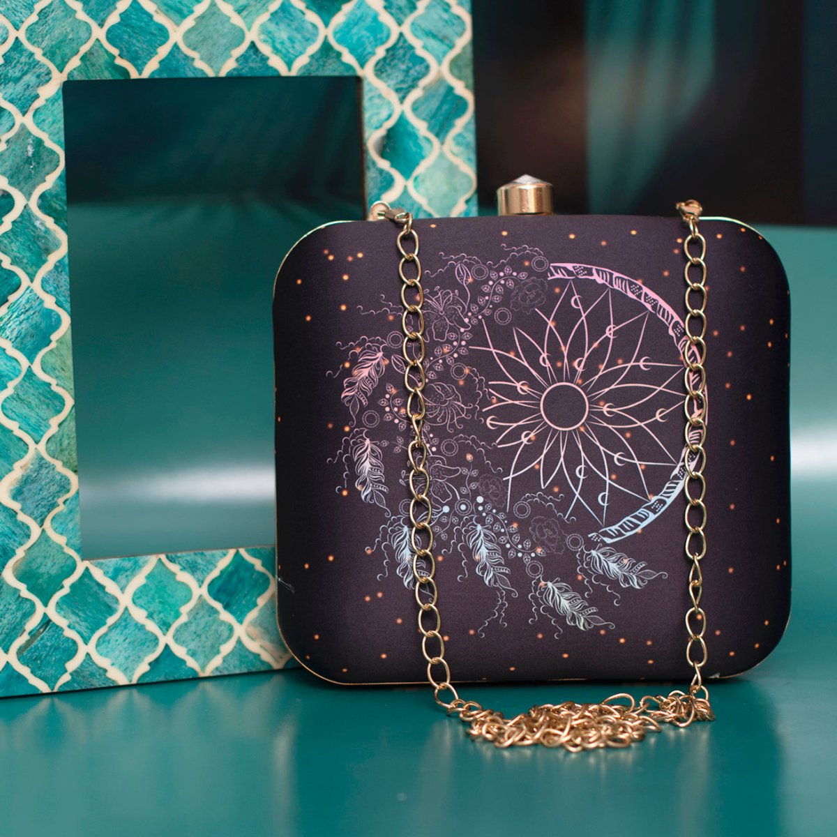 Pink-Blue Dream Catcher Printed Clutch