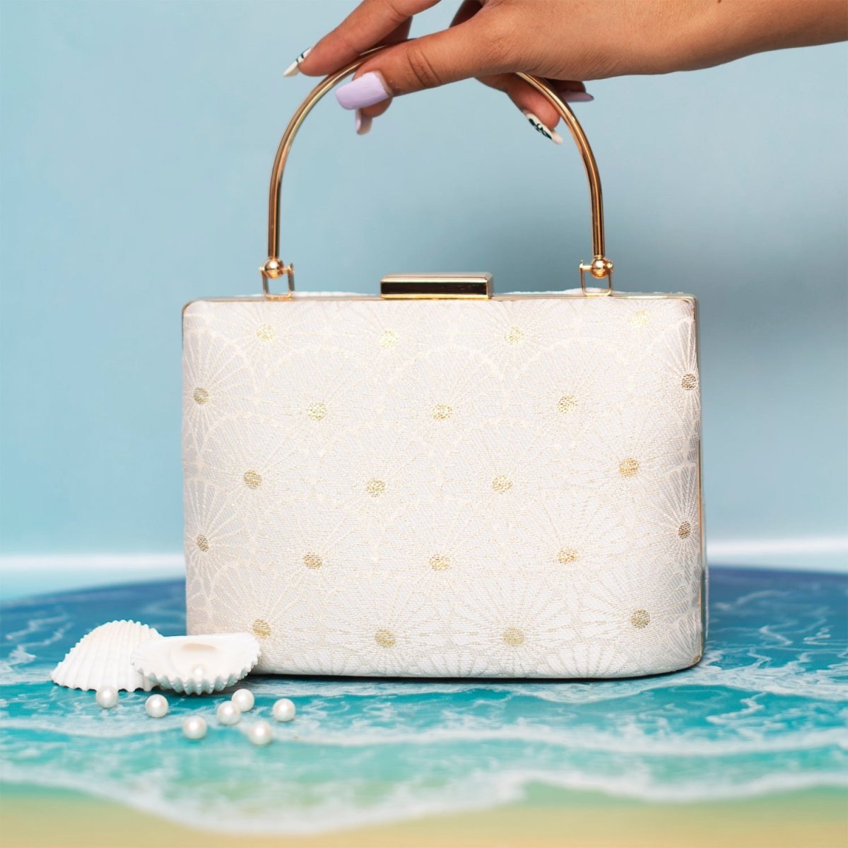 White Pattern Embroidered Clutch